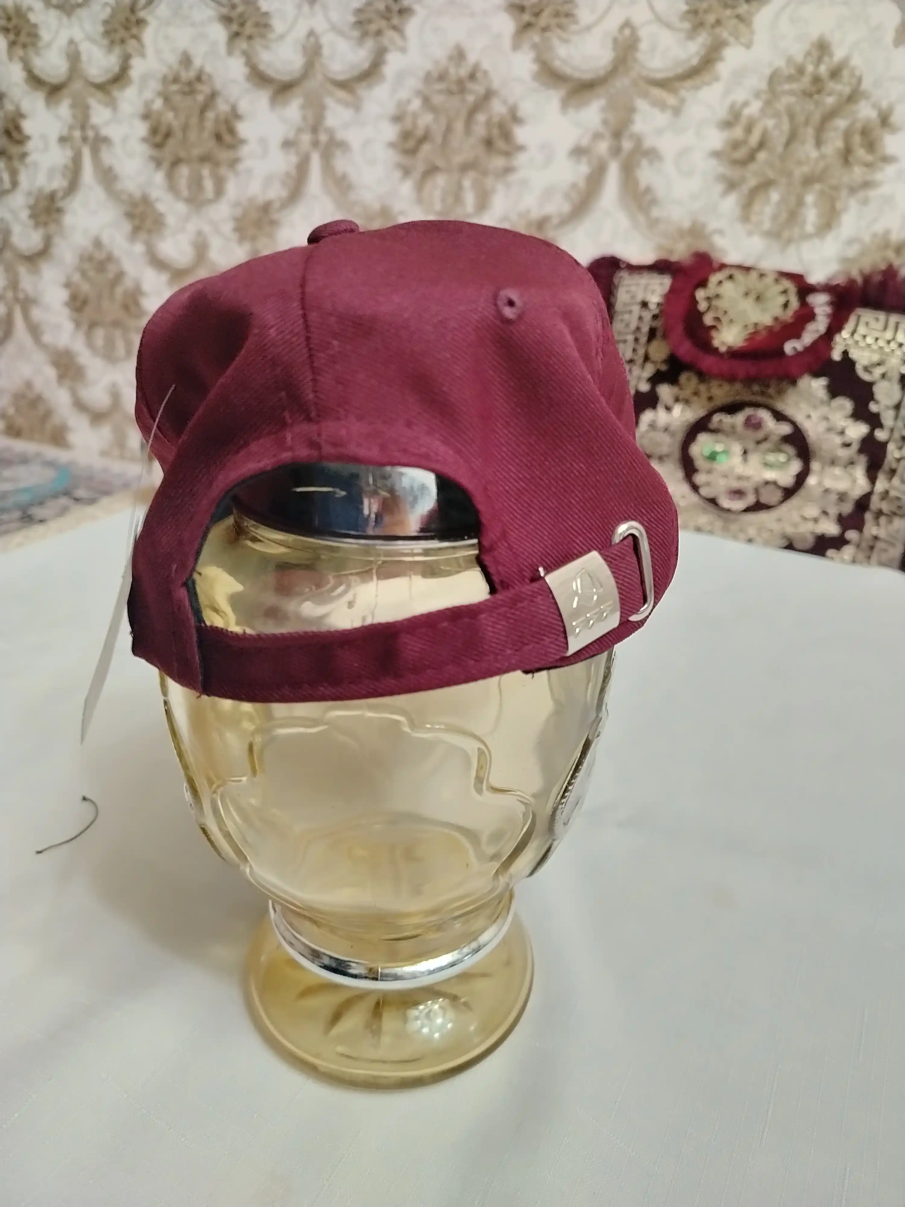 Erkaklar va ayollar uchun kepka
