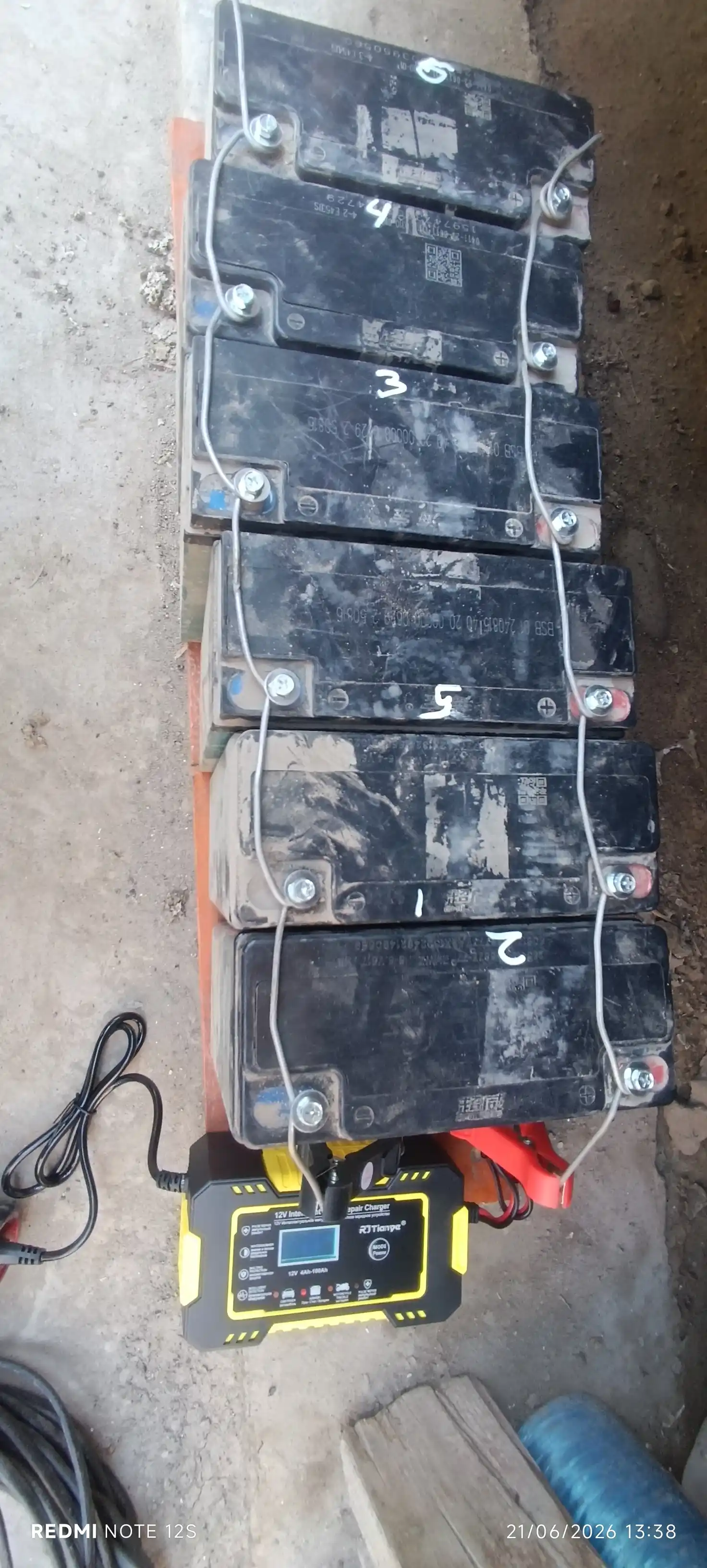 12V akkumulyatorlar uchun avtomatik zaryadlovchi qurilma, 12V AKB