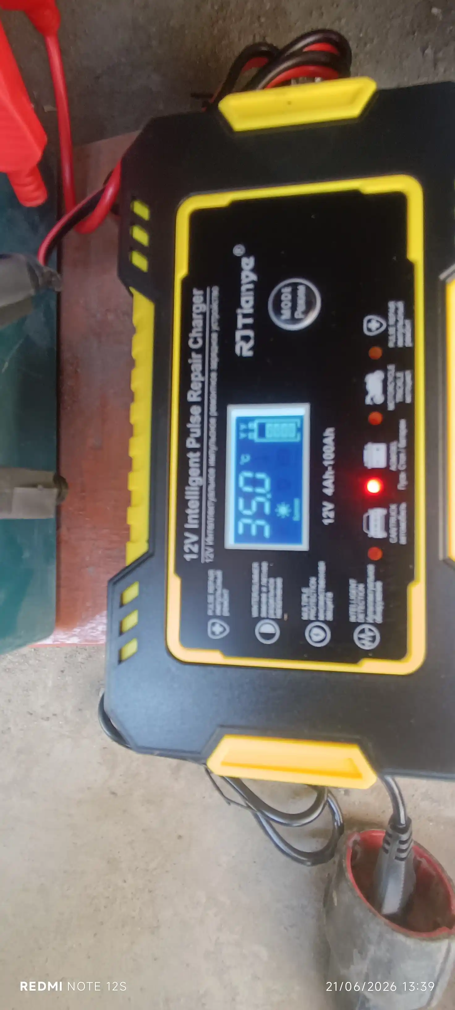 12V akkumulyatorlar uchun avtomatik zaryadlovchi qurilma, 12V AKB