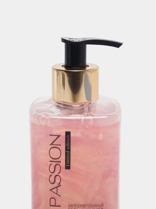 Pink Passion parfyumlangan dush geli-shimmer, feromonlar bilan, 300 ml