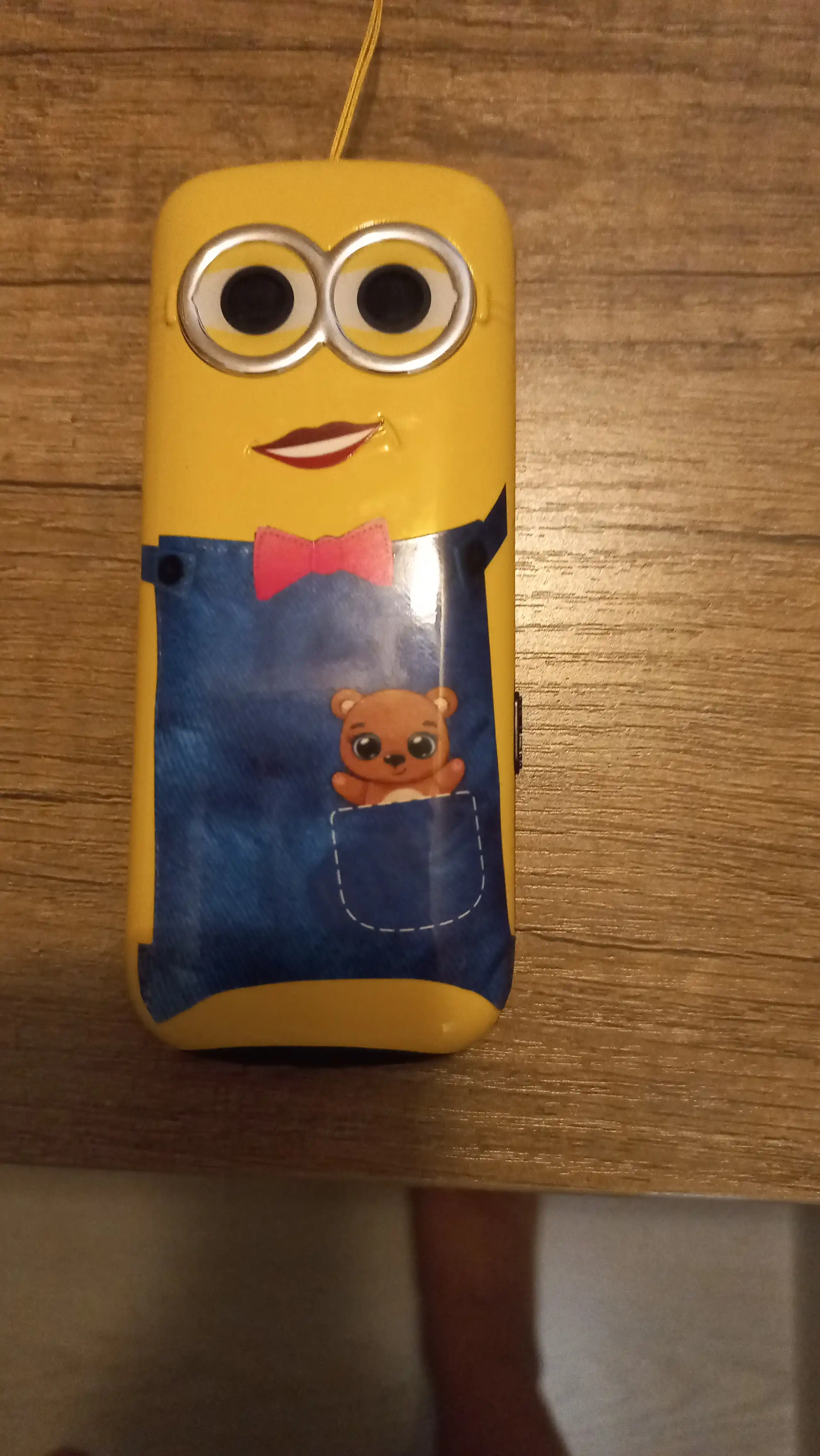 Детский кнопочный телефон Novey M350 Kids, без камеры, SOS, наклейки