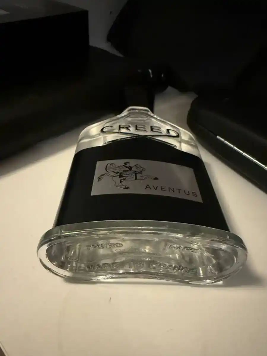 Creed Absolu Aventus парфюм 100 мл унисекс,(для мужчин и женщин) стойкость 1–2 дня