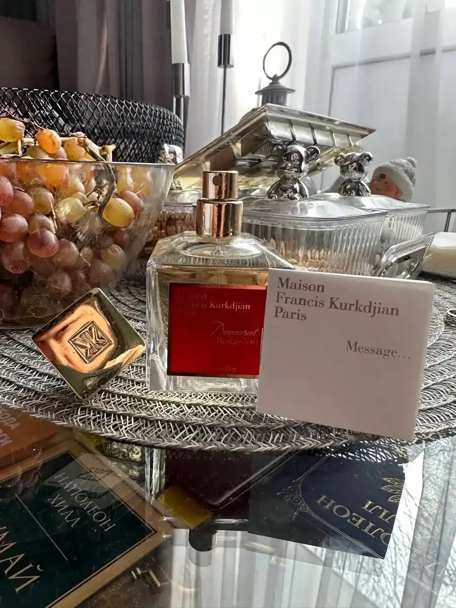 Baccarat Rouge 540 Maison Francis Kurkdjian 50 ml унисекс парфюм стойкость 1–2 дня