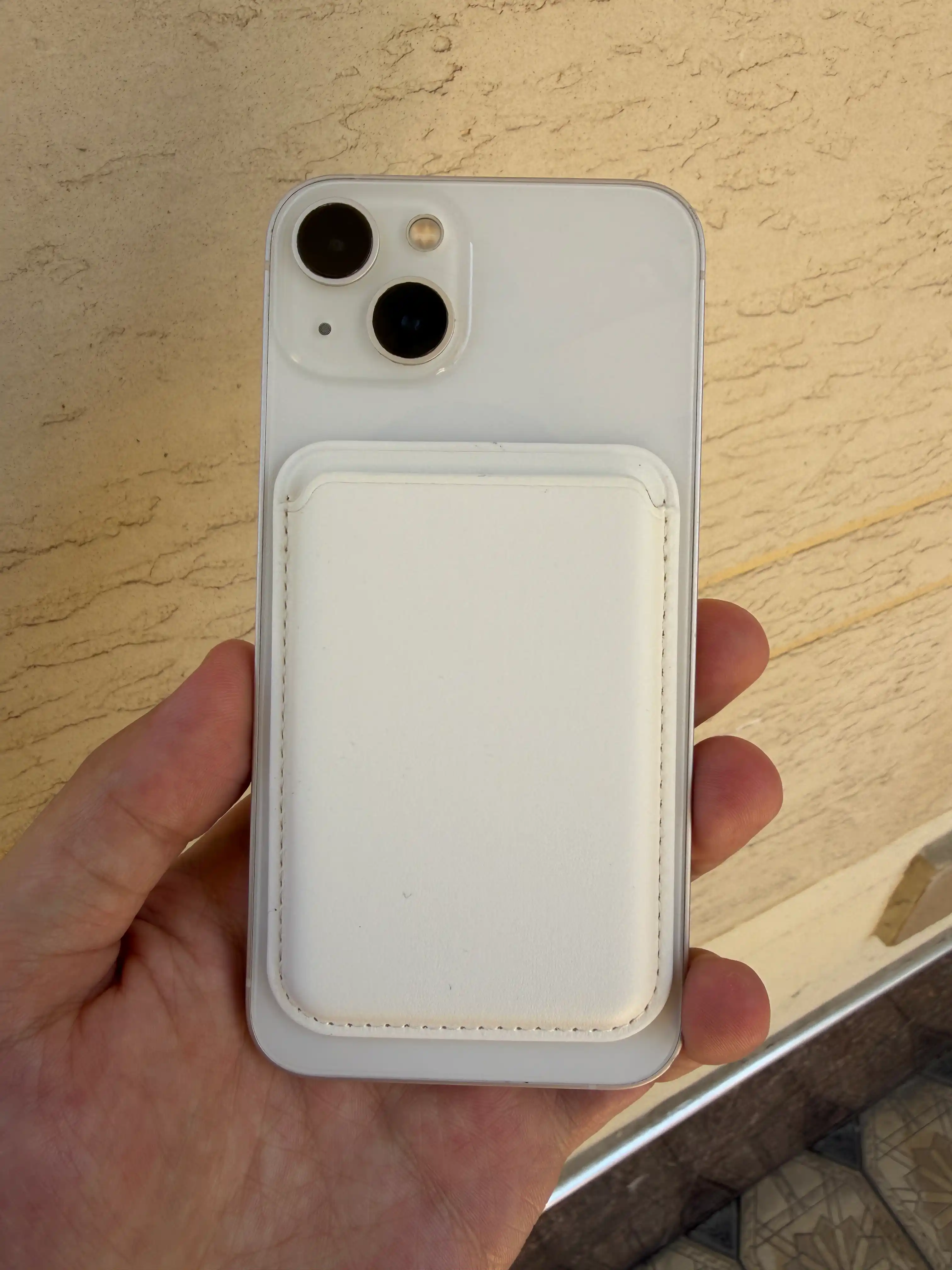 IPhone uchun MagSafe kartxolder, bank kartalari uchun