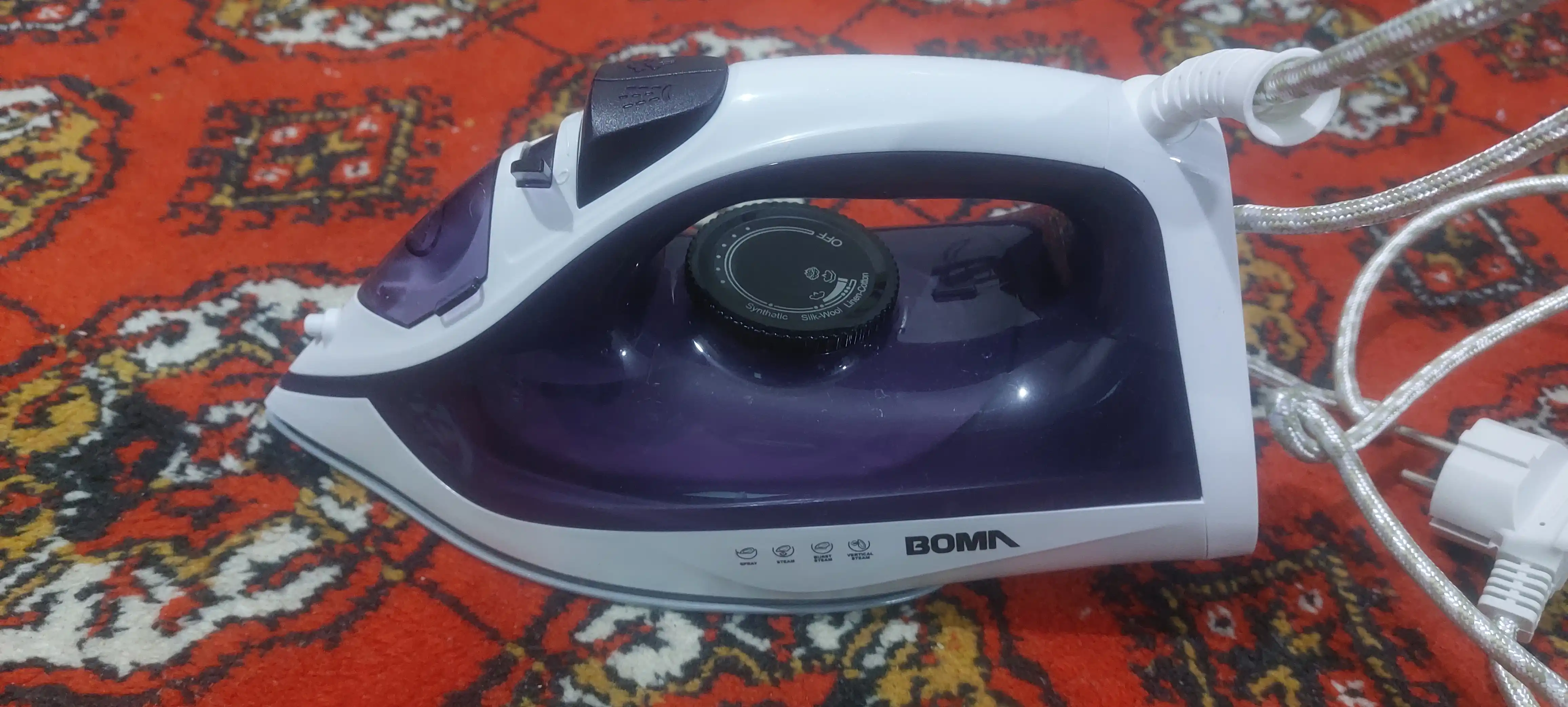 Dazmollar "BOMA" Keramik qoplamali, 2200Vt quvvat, suv purkash va avtomatik par bilan