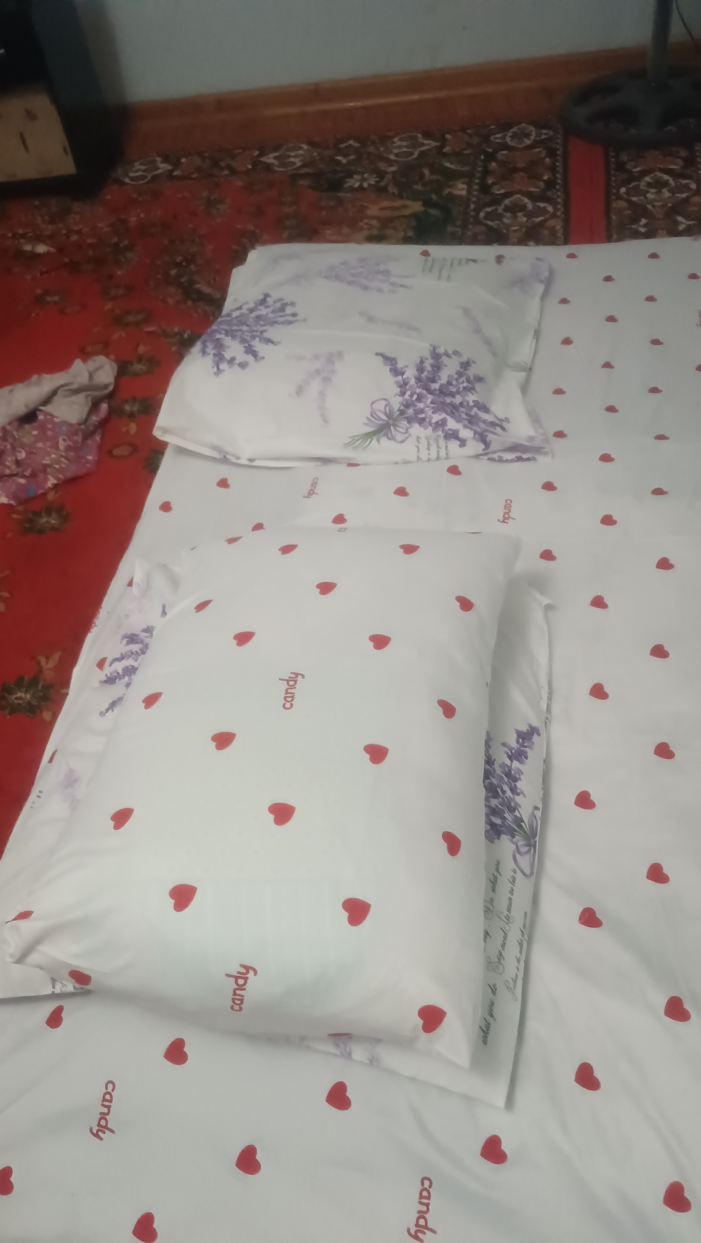 Ikki va bir kishilik choyshablar, ko‘rpa jildlari va yostiq jildlari