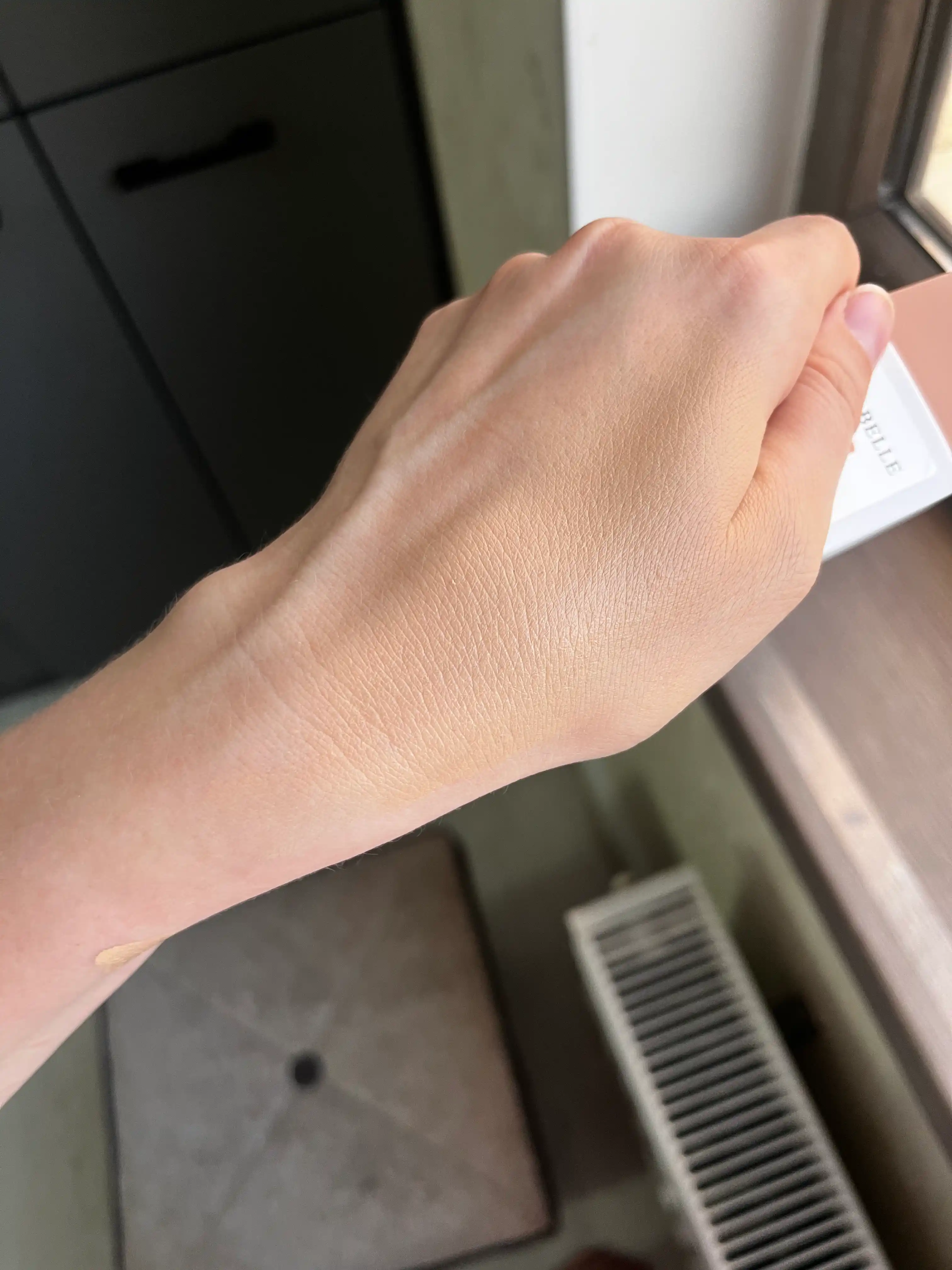 CC крем ANISABELLE SPF 50+, тональный, для лица, сияющий финиш, 60 мл