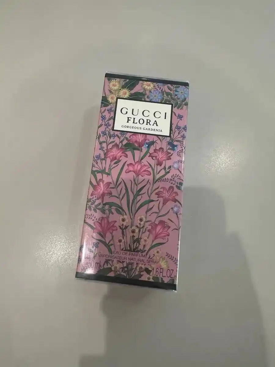 Gucci Flora, 100 мл, женский парфюм, стойкость 1–2 дня