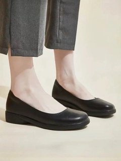 Черный