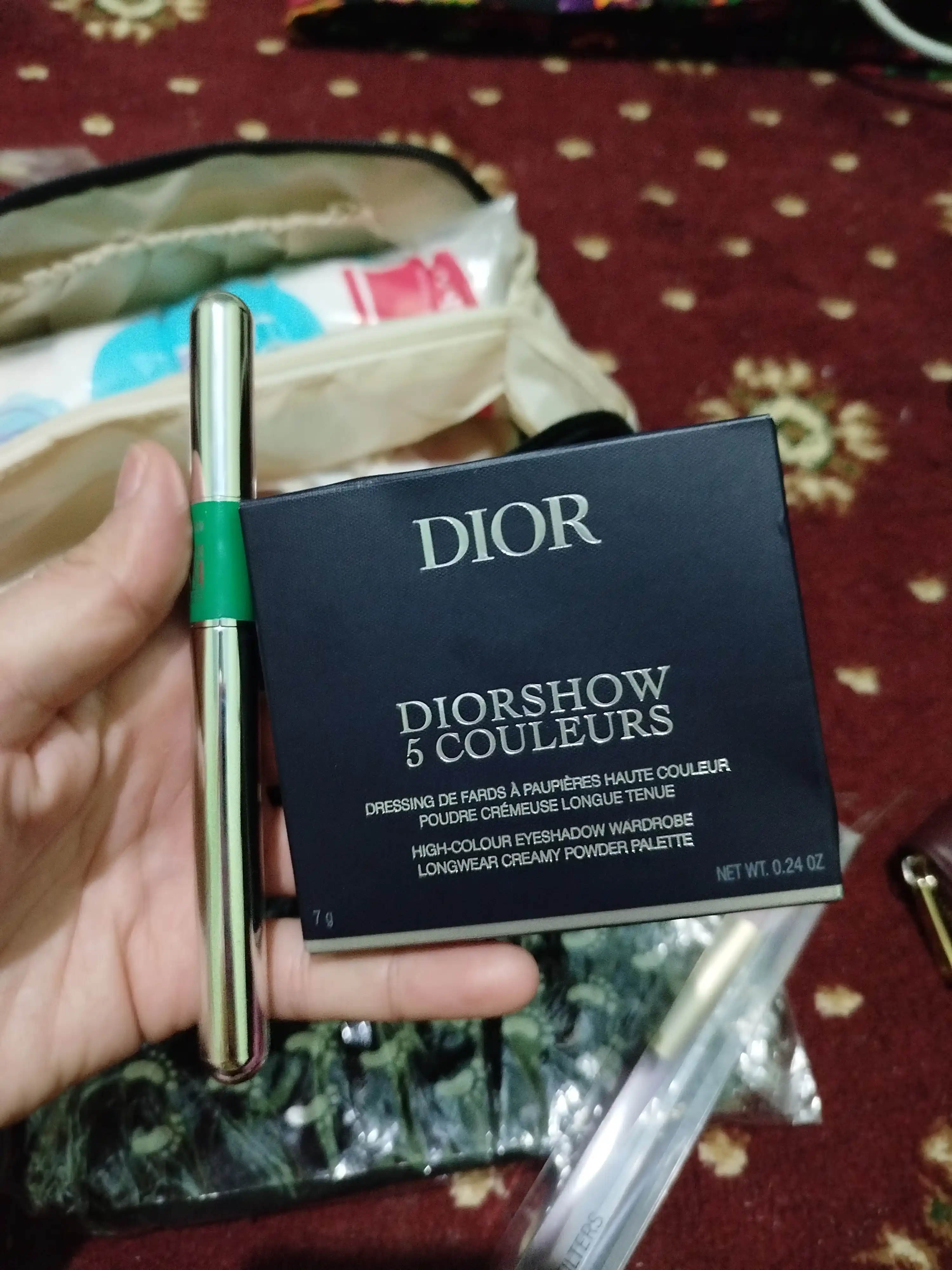 DIOR 5 Rangli Ko‘z va Yonoq teni va sovg'aga padvotka