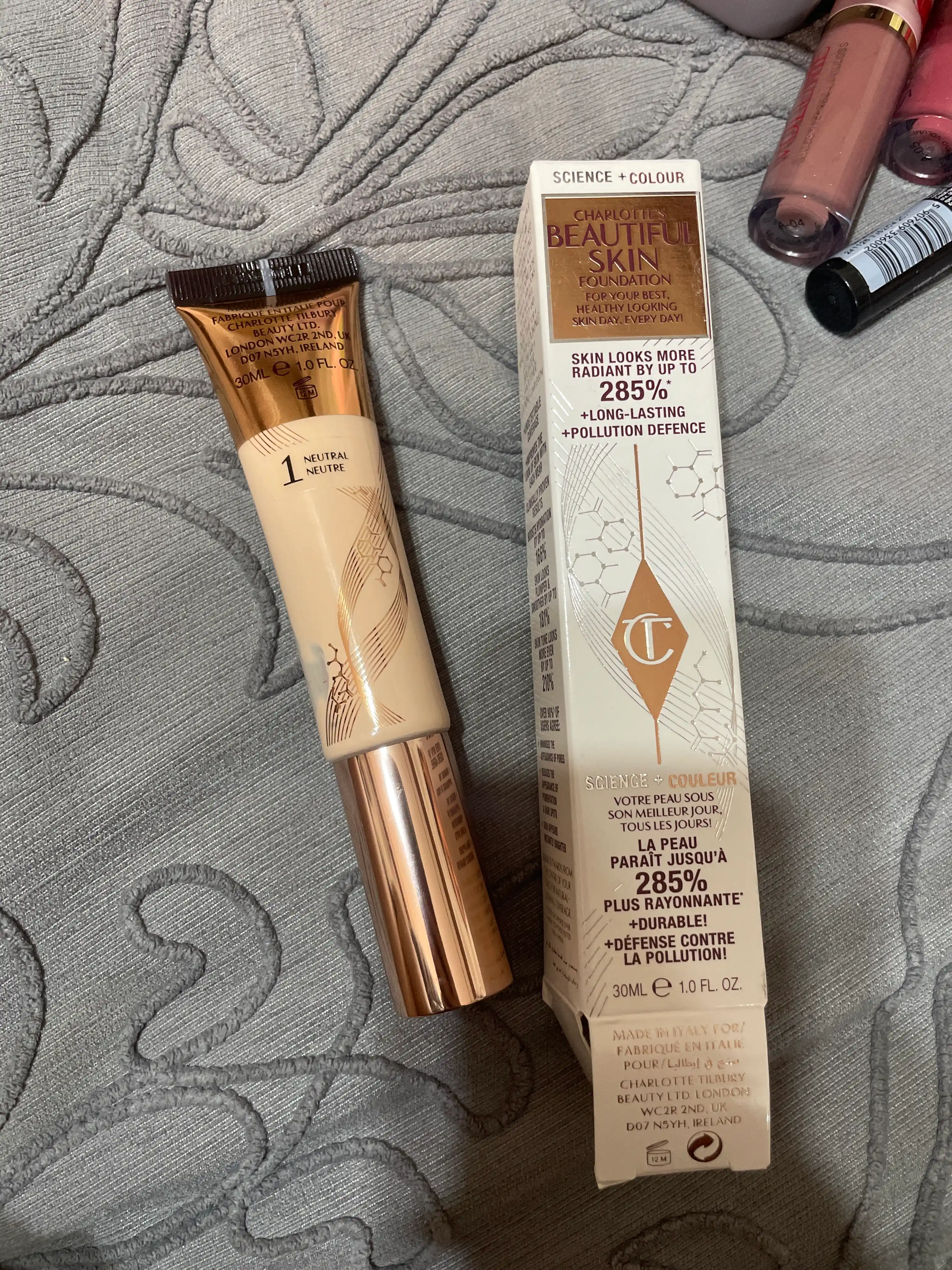 Тональный крем для лица увлажняющий, Charlotte Tilbury Beautiful Skin, 30мл