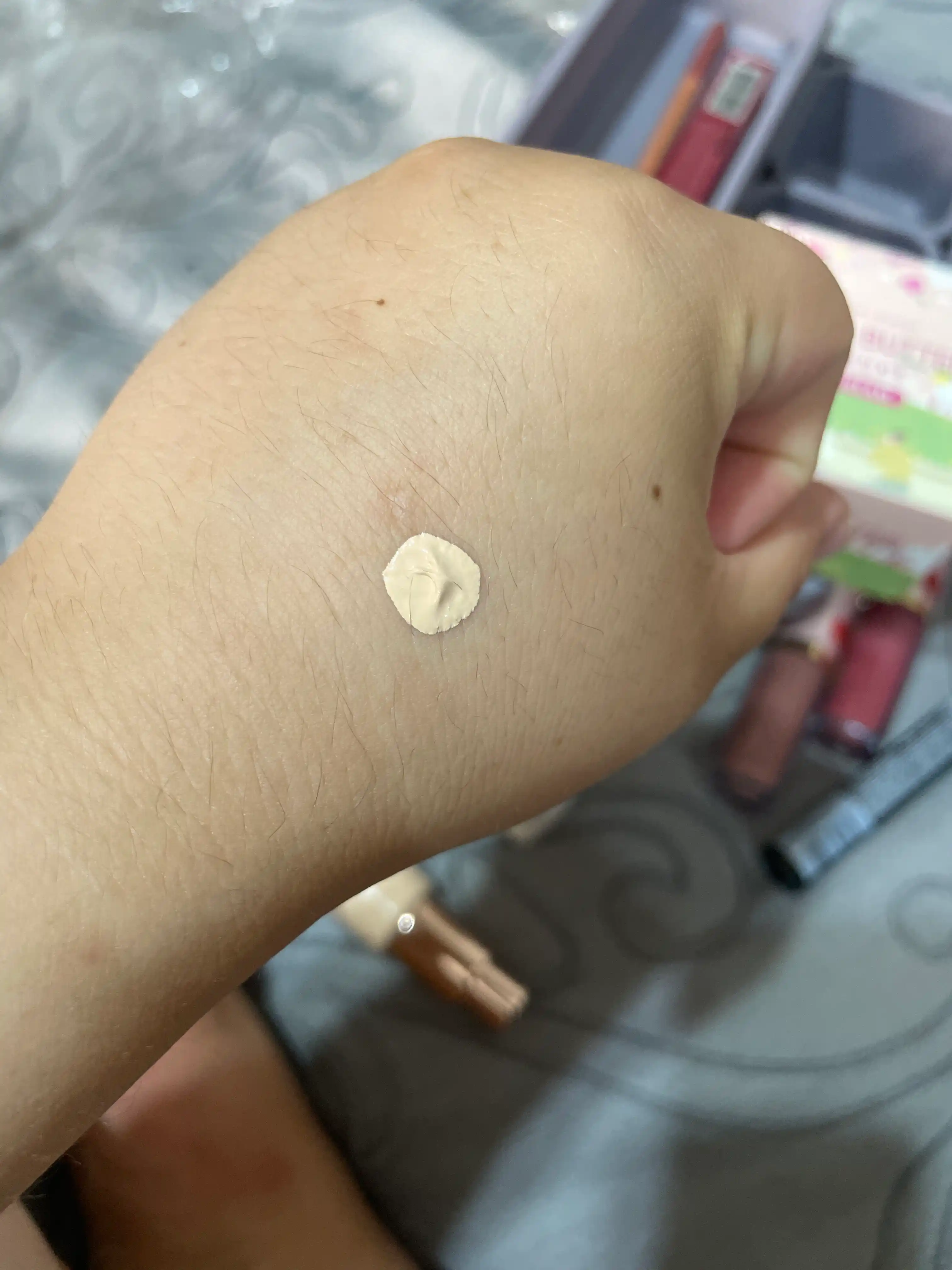 Тональный крем для лица увлажняющий, Charlotte Tilbury Beautiful Skin, 30мл