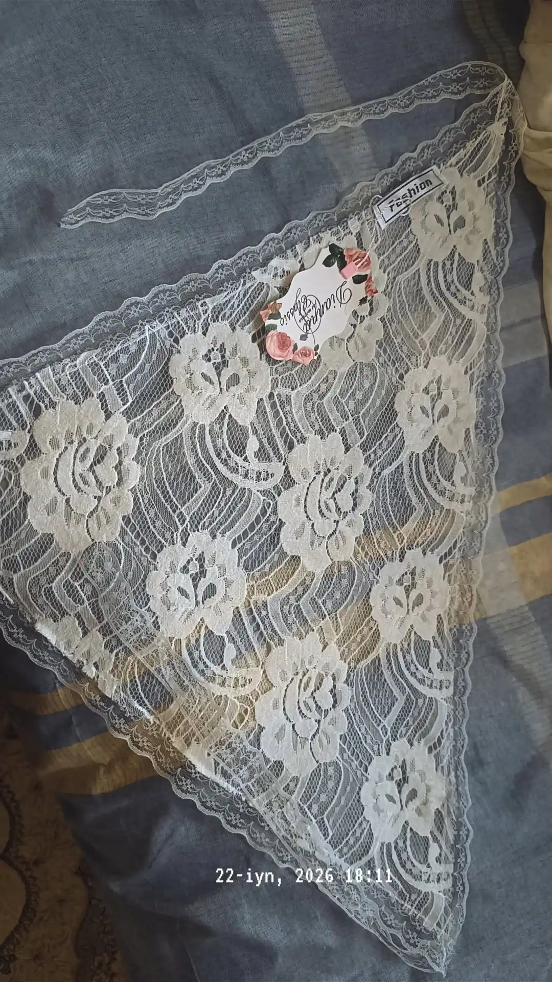Kosinka, to‘rli, bask uslubidagi to‘rli kosinka, bandana, romol