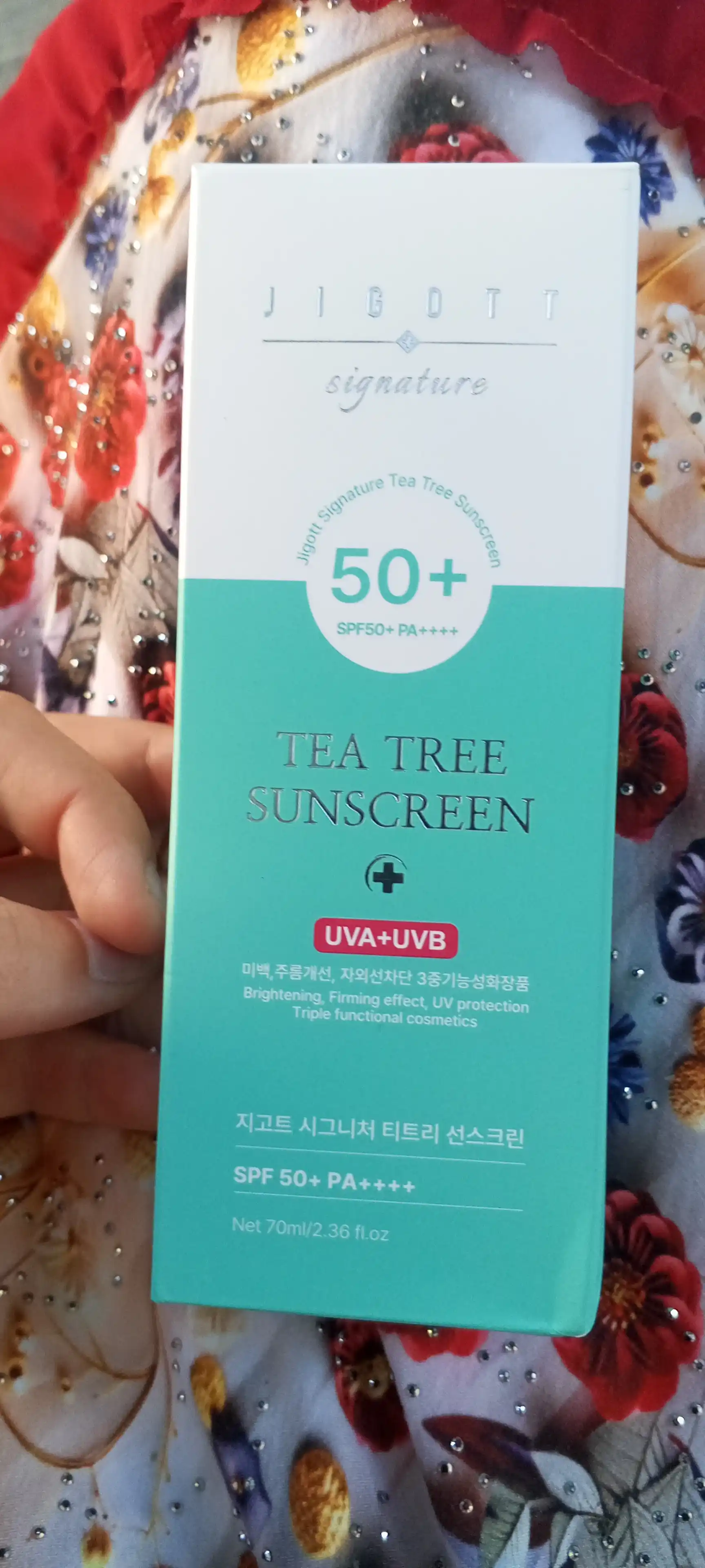 Quyoshdan himoya qiluvchi krem Jigott Collagen, Tea tree sunscreen SPF 50+ PA++++ 70 ml