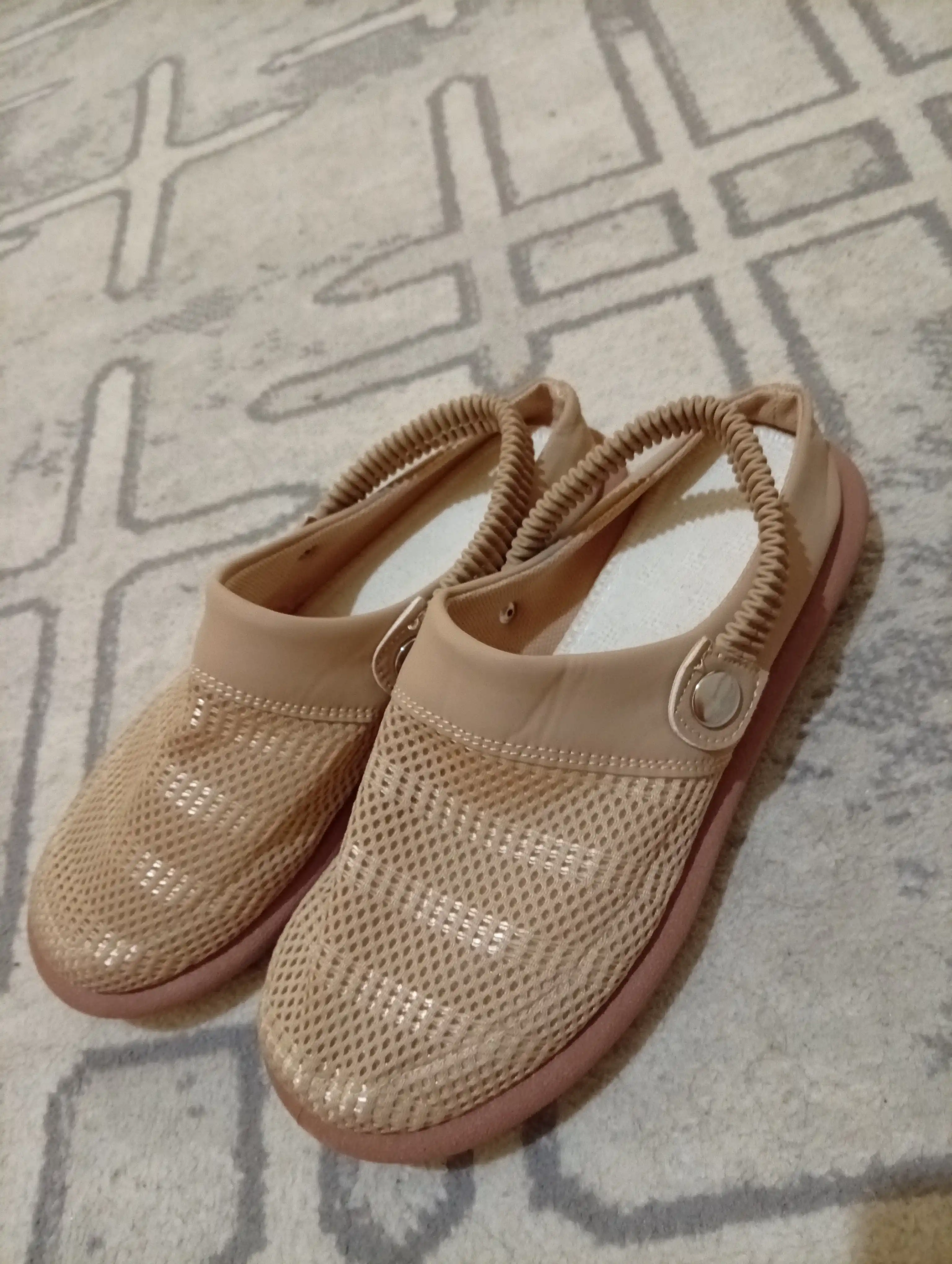 Ayollar sandallari DISHER EasyComfort