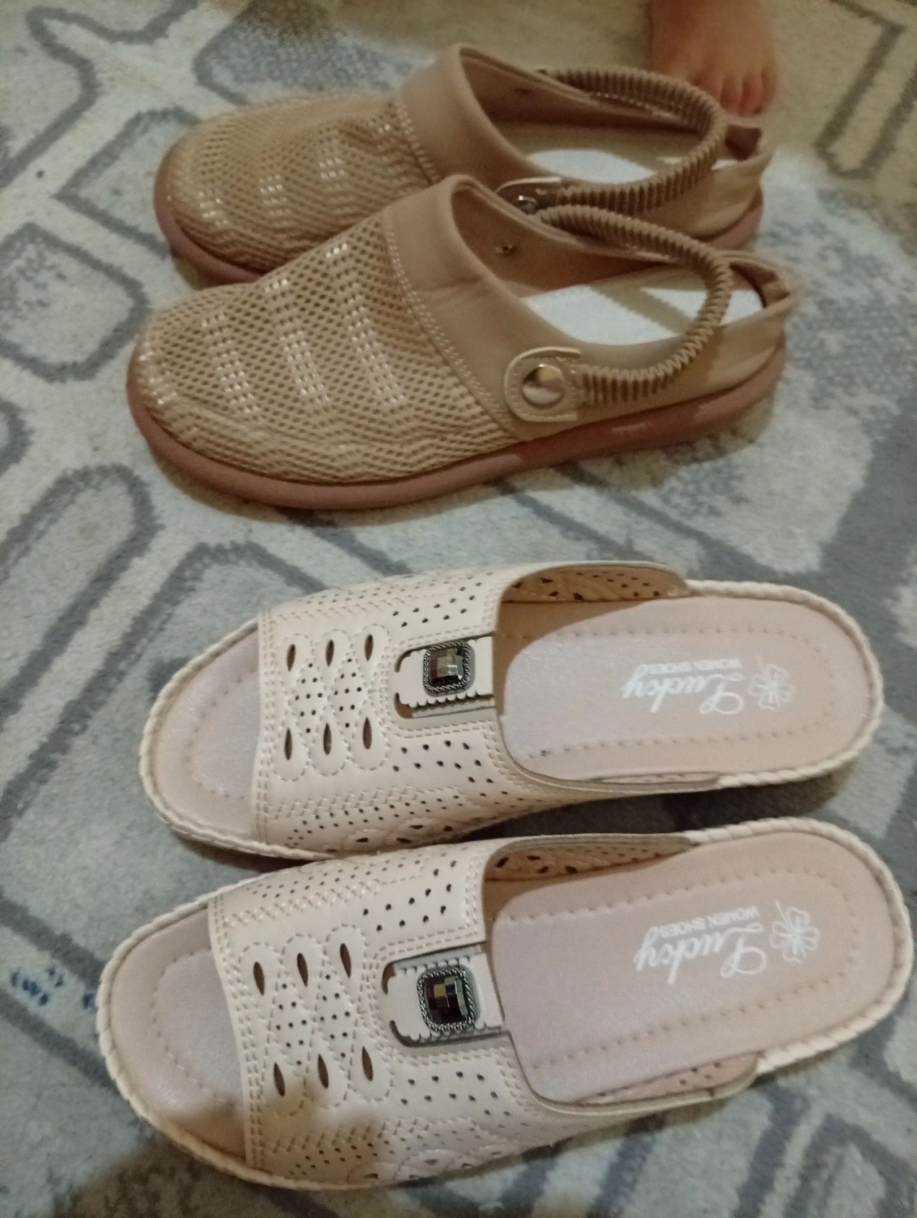 Ayollar sandallari DISHER EasyComfort