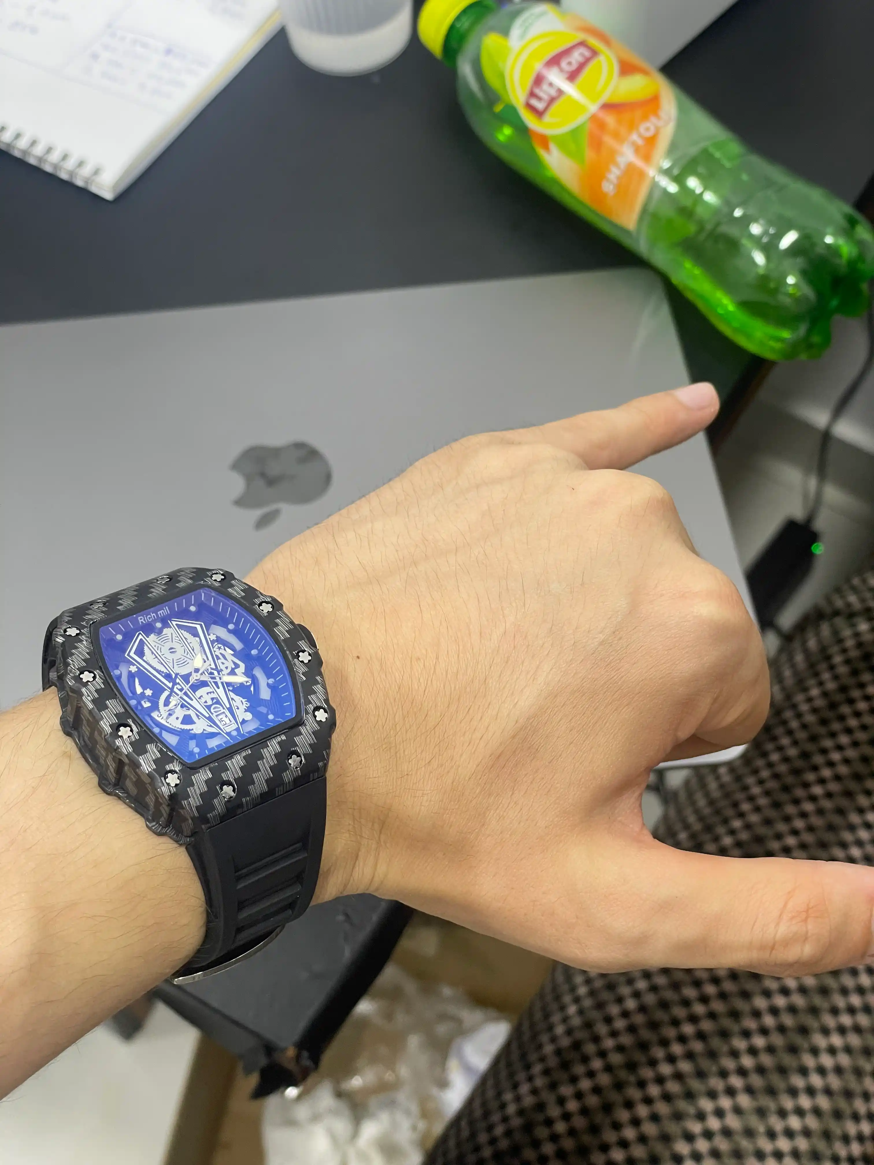 Erkaklar qo‘l soati Richard Mille, sport uslubidagi skelet quartz soat