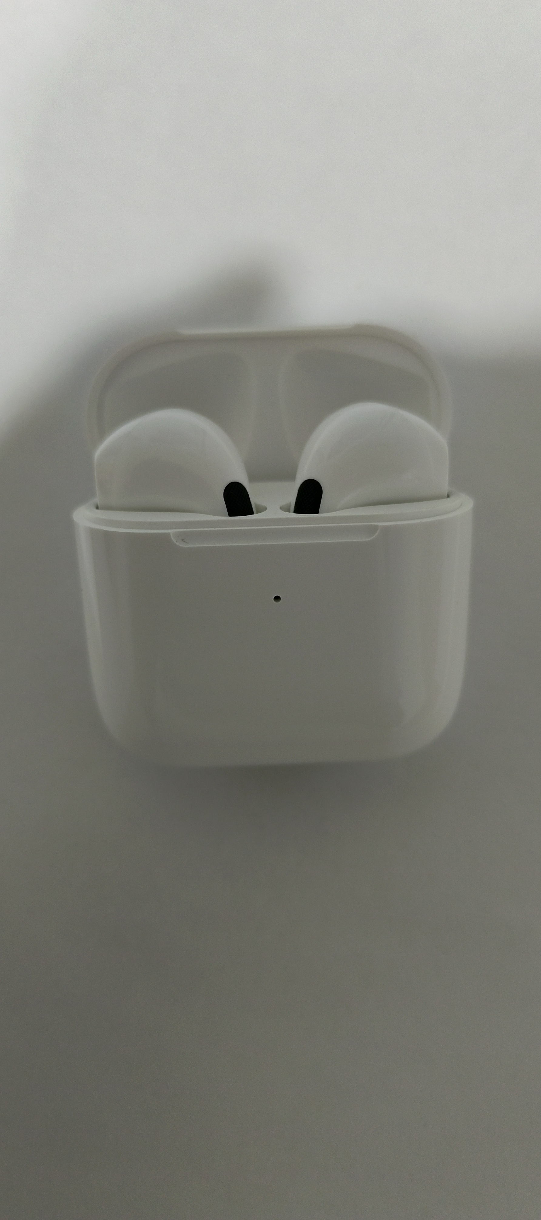 Pro 4 simsiz quloqchin, Bluetooth, sensorli naushnik, iPhone va Android uchun