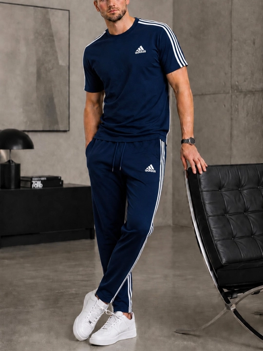 Erkaklar kiyimlari to‘plami: futbolka va shim, yengil kundalik to‘plam, dvoyka