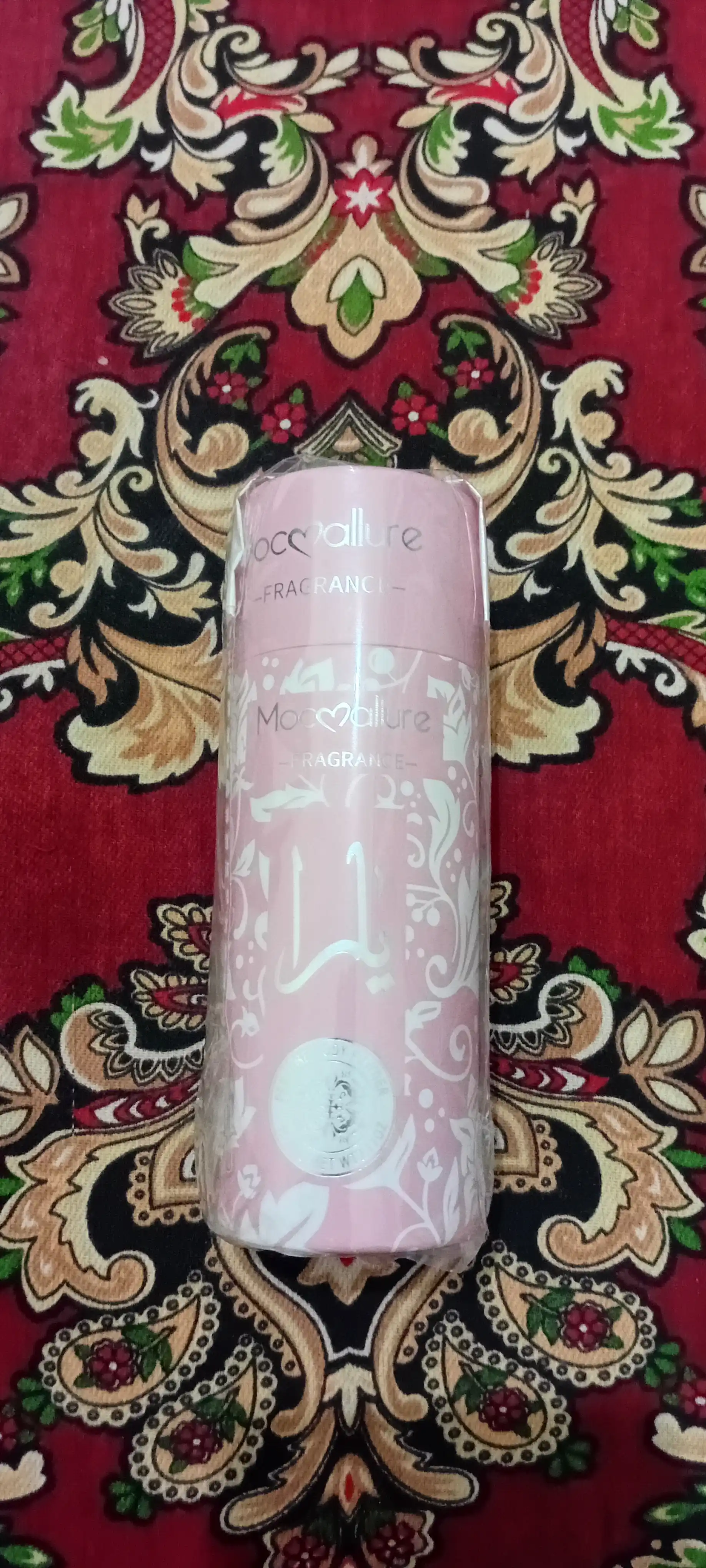 Ayollar va qizlar uchun parfyumerli shimmerli talk, 60 g