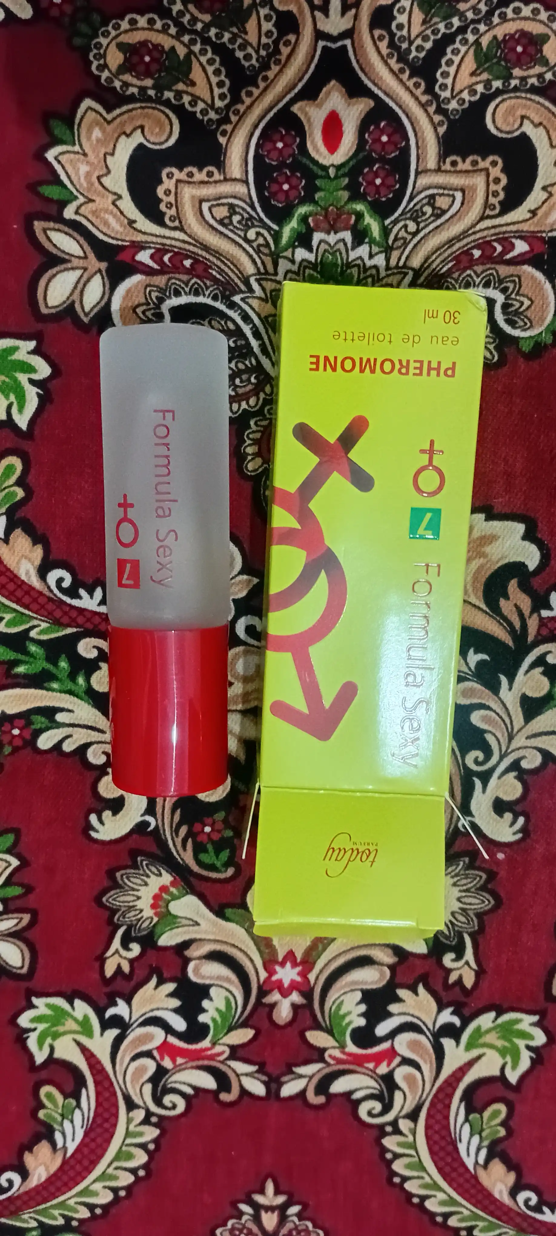 Formula Sexy – feromonli hid, o‘ziga tortadi. Erkaklar va ayollar uchun, 30 ml