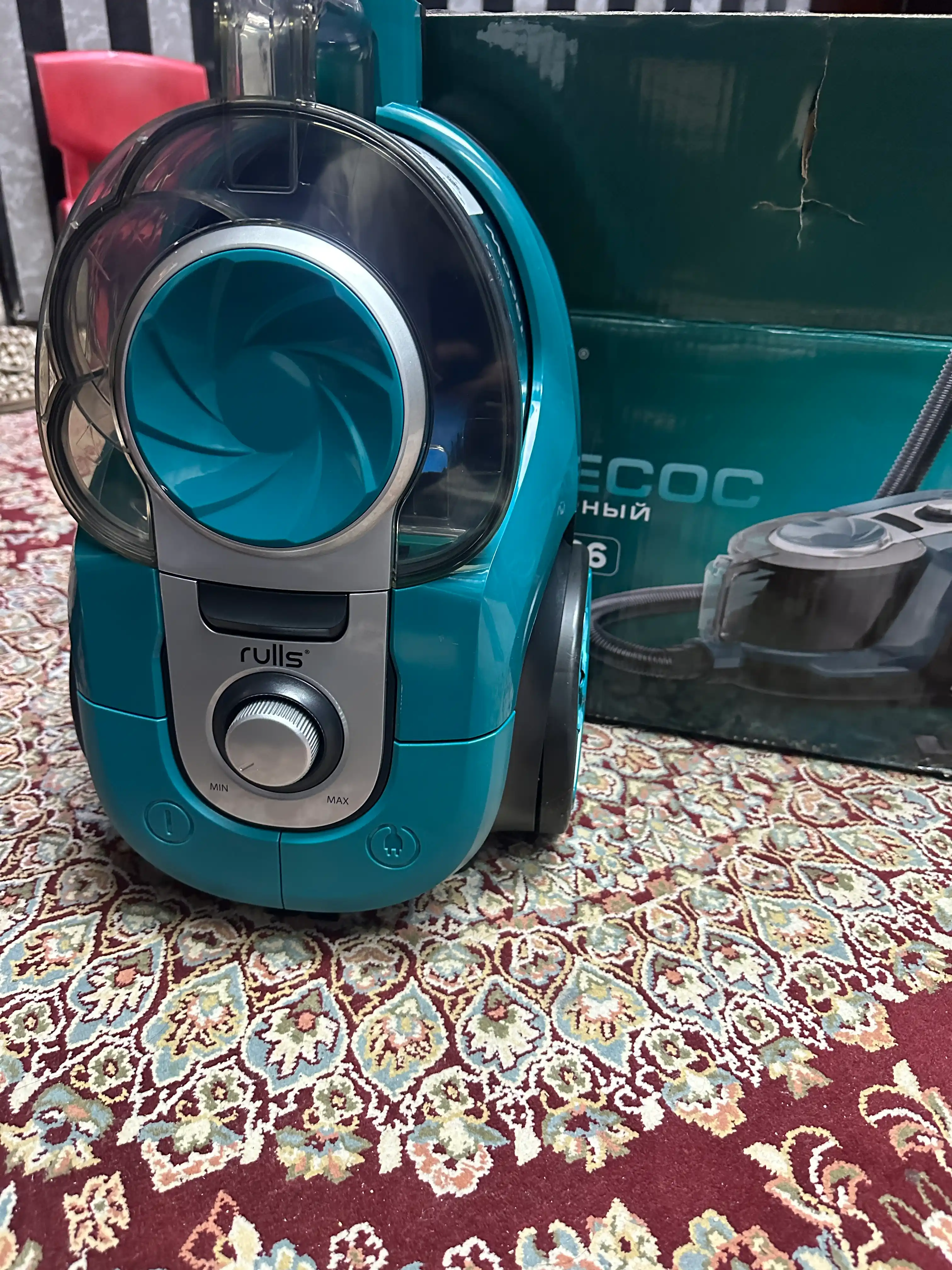 Пылесос Rulls 1800W