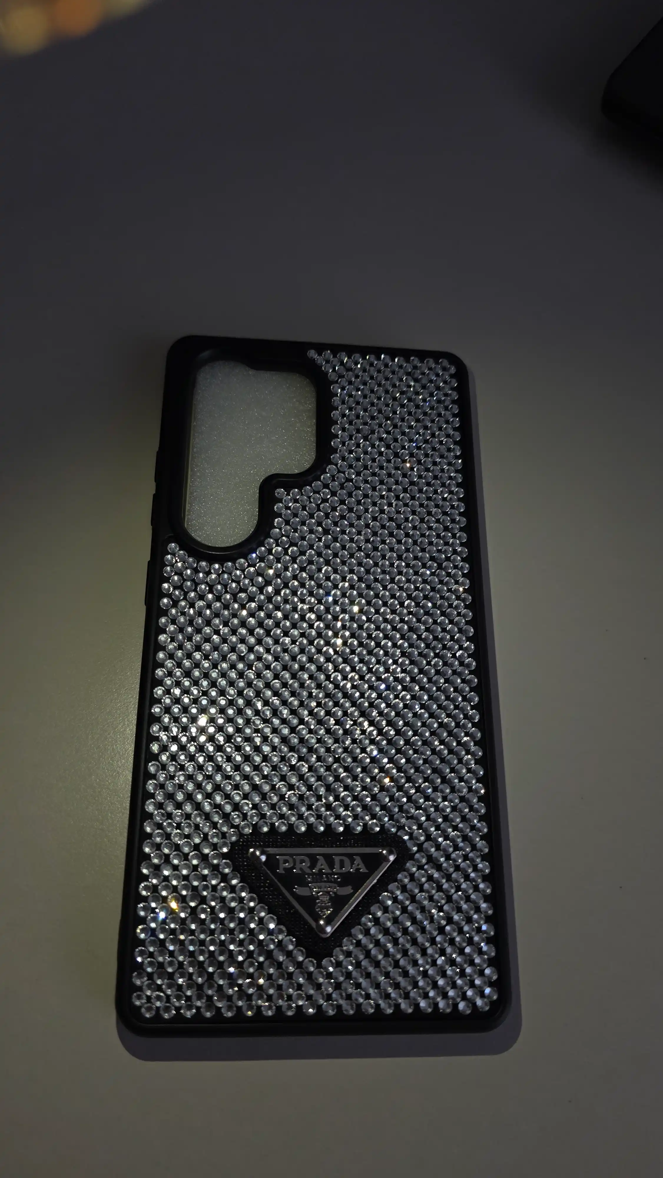 Samsung S23 ultra, S24 ultra, S25 ultra, S26 ultra uchun g‘ilof, yaltiroq tosh bilan