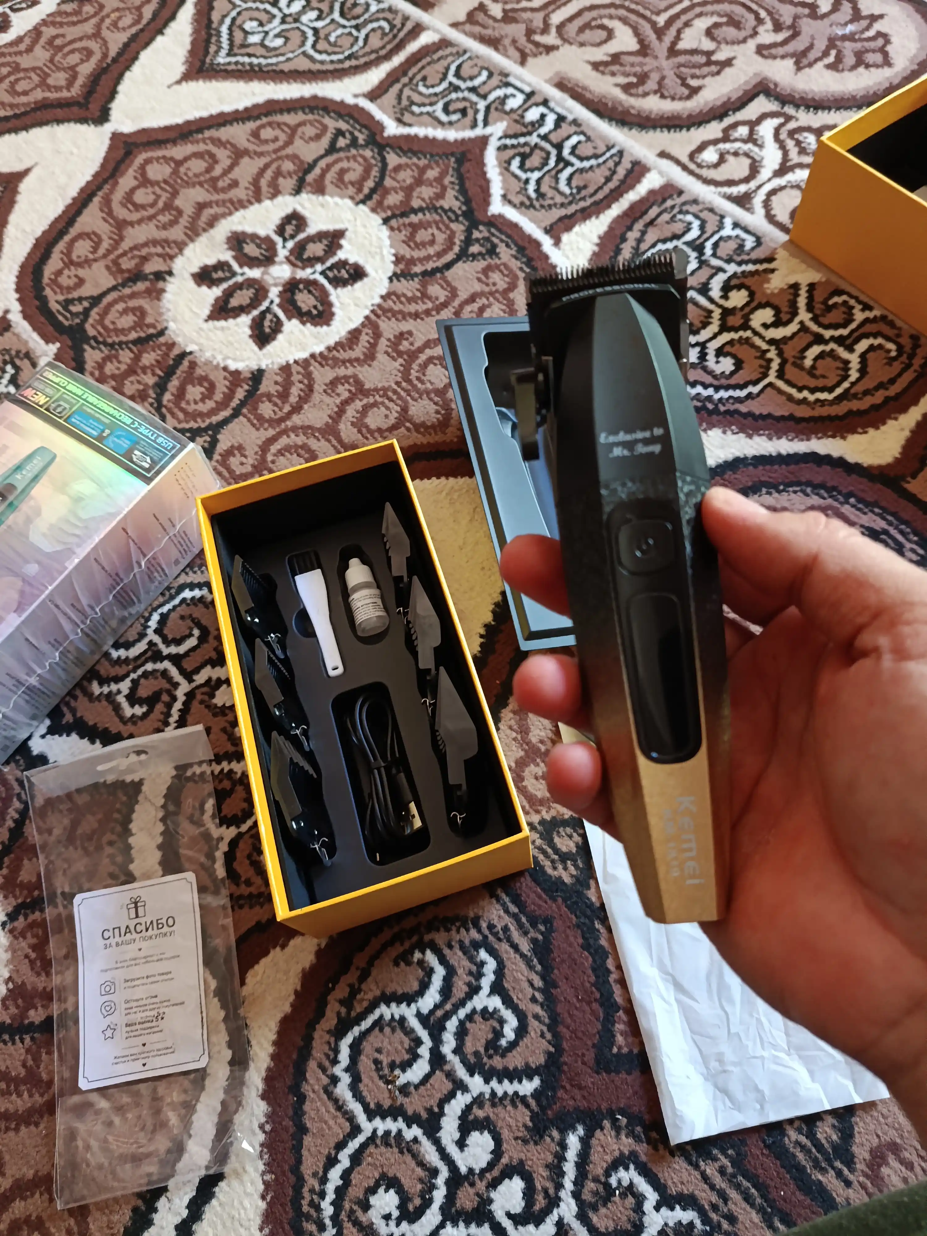 Trimmer soch olish mashinasi KEMEI KM-1819, soqol uchun