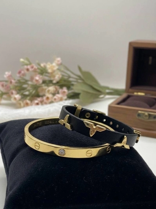 Браслет Cartier с ремешком, комплект из двух, стильный и прочный
