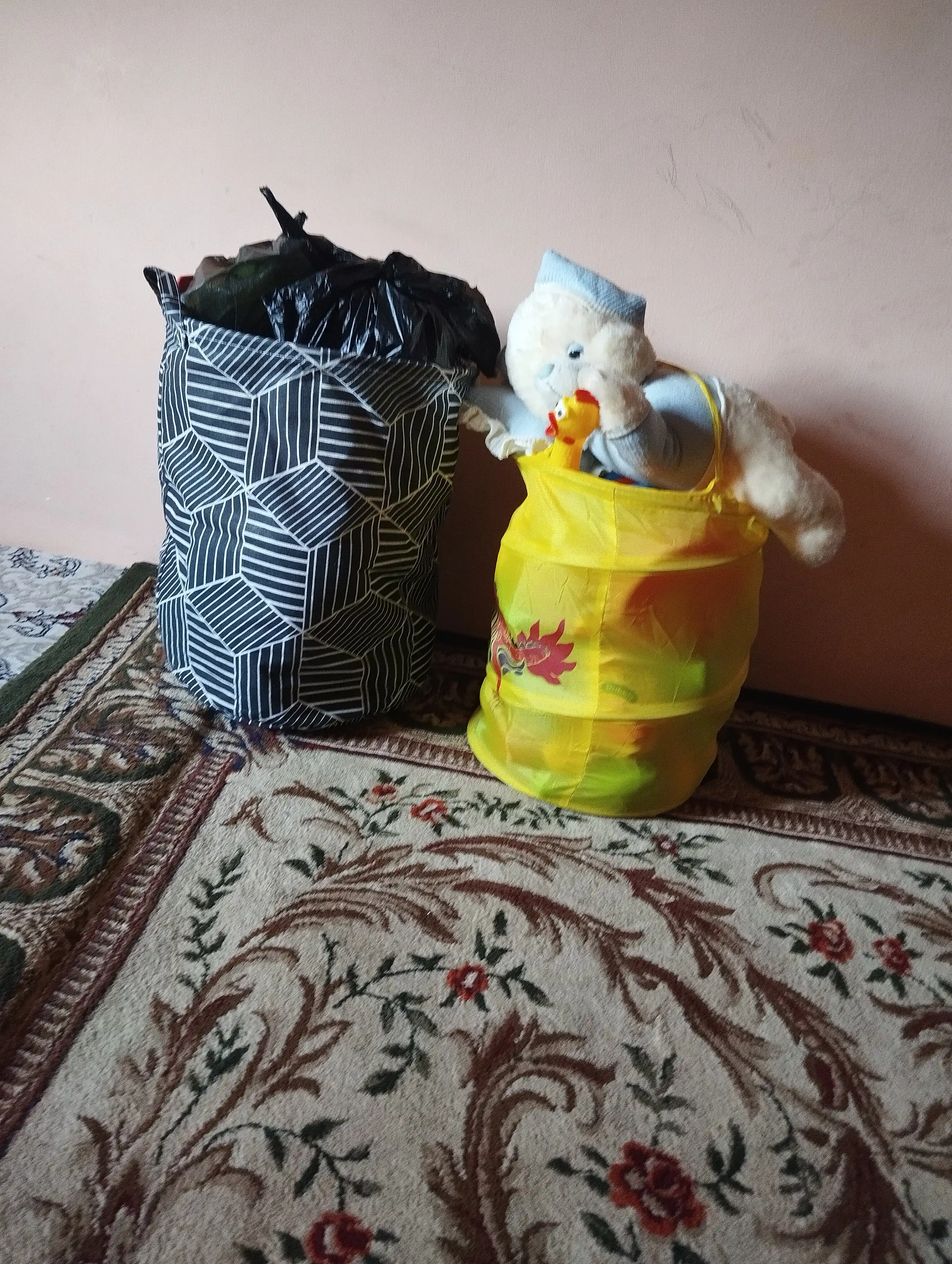 Корзина для белья и игрушек