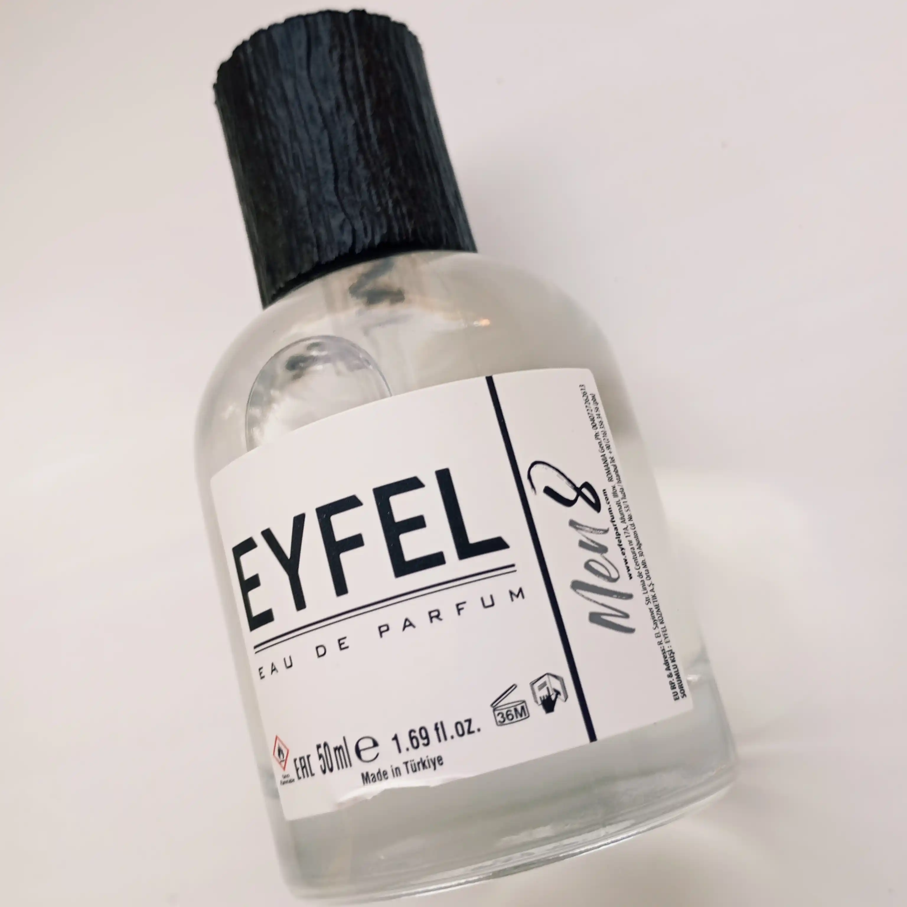 Erkaklar uchun parfumlangan suv "Eyfel"