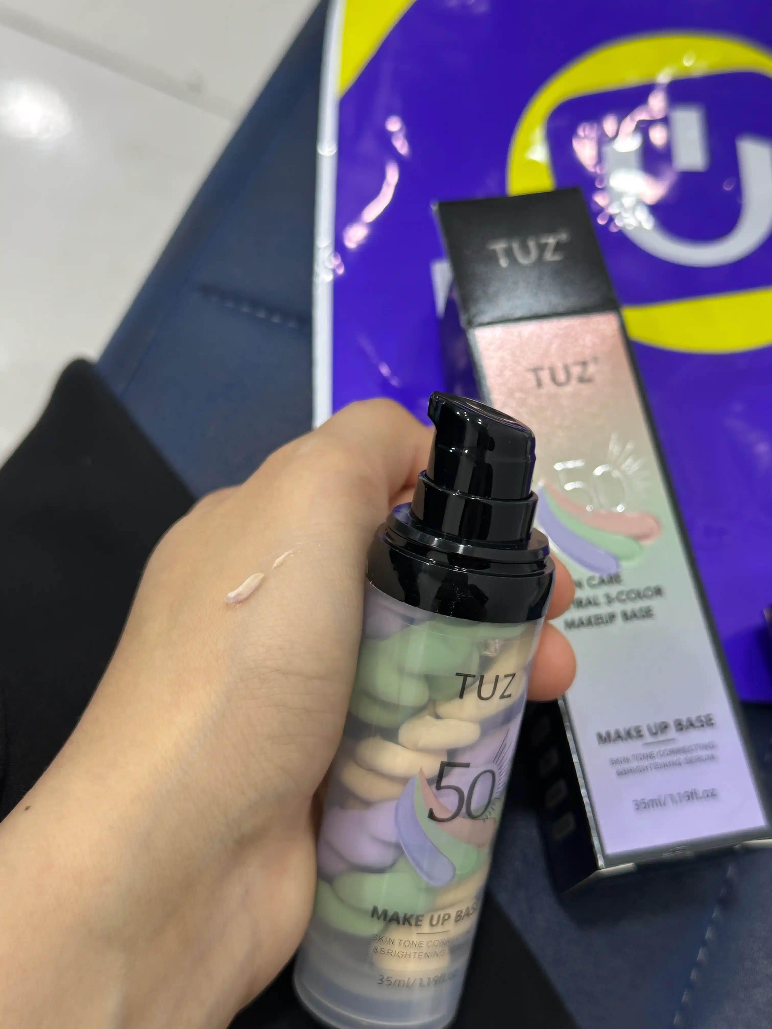 Uch rangli makiyaj uchun asos TUZ 50 bazasi, yuz praymeri, 35 ml, tekislovchi
