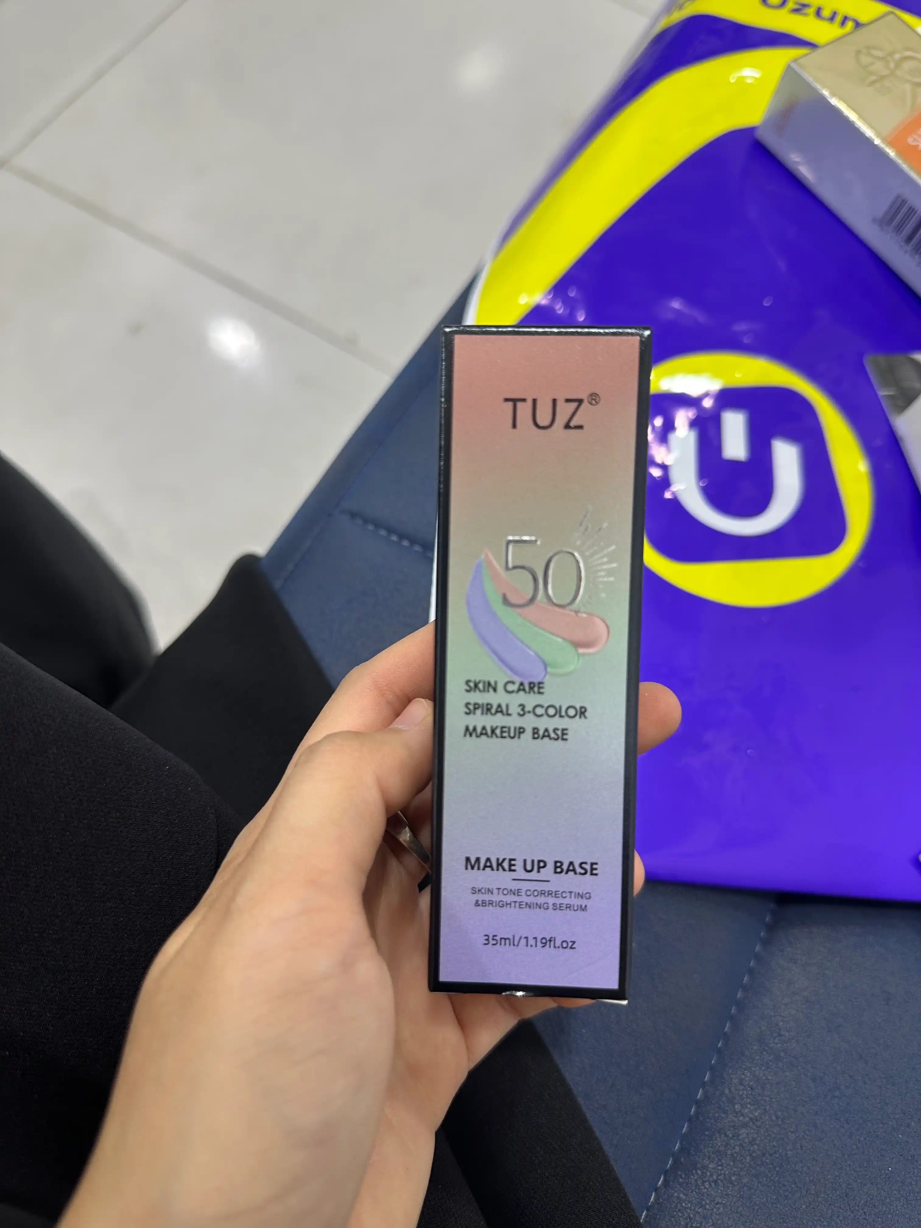 Uch rangli makiyaj uchun asos TUZ 50 bazasi, yuz praymeri, 35 ml, tekislovchi