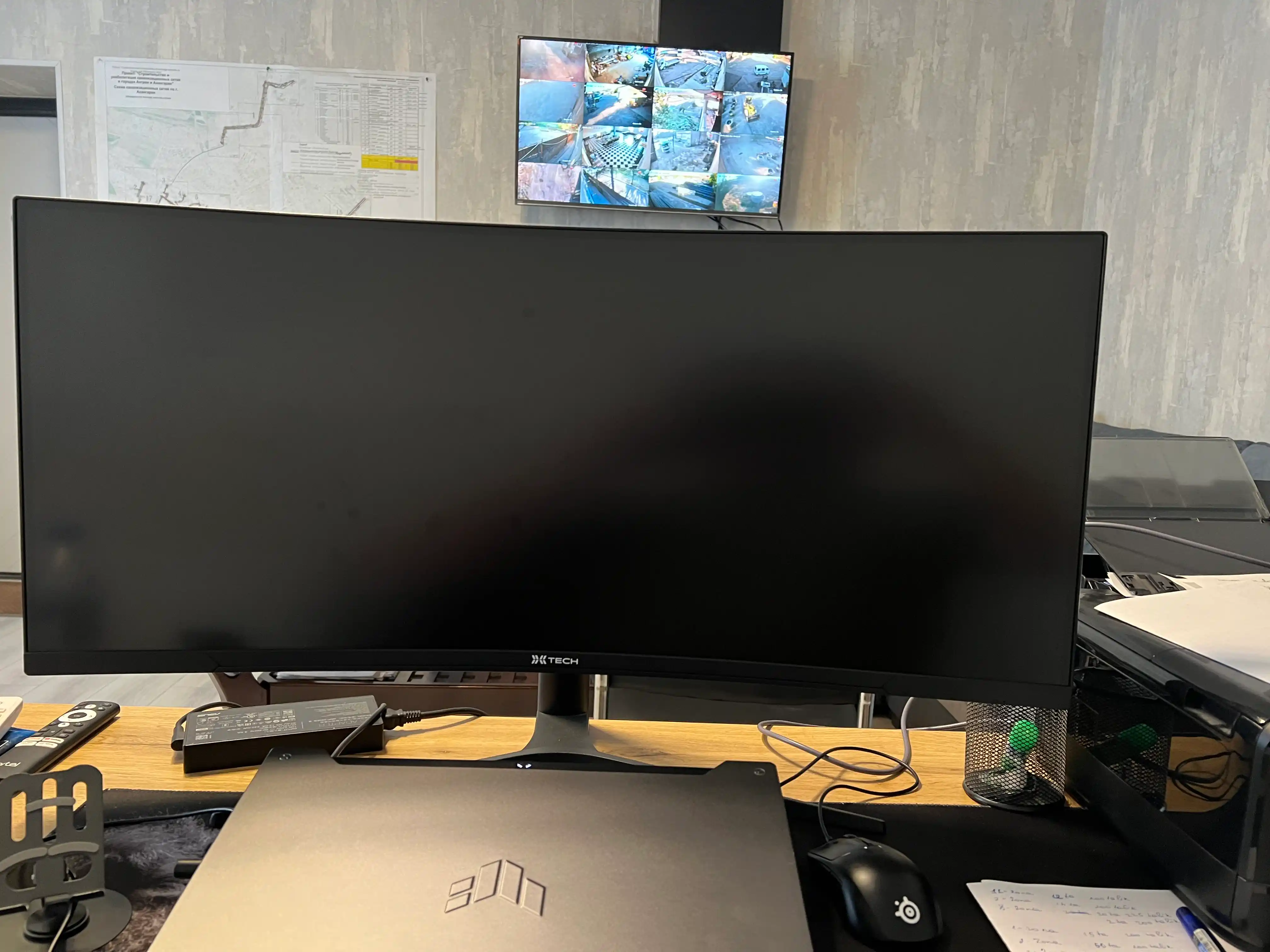 Игровой монитор ZIFFLER Curved 34GM1000-34" 3K WQHD,панель VA с подставкой RGB,165Гц,R1000