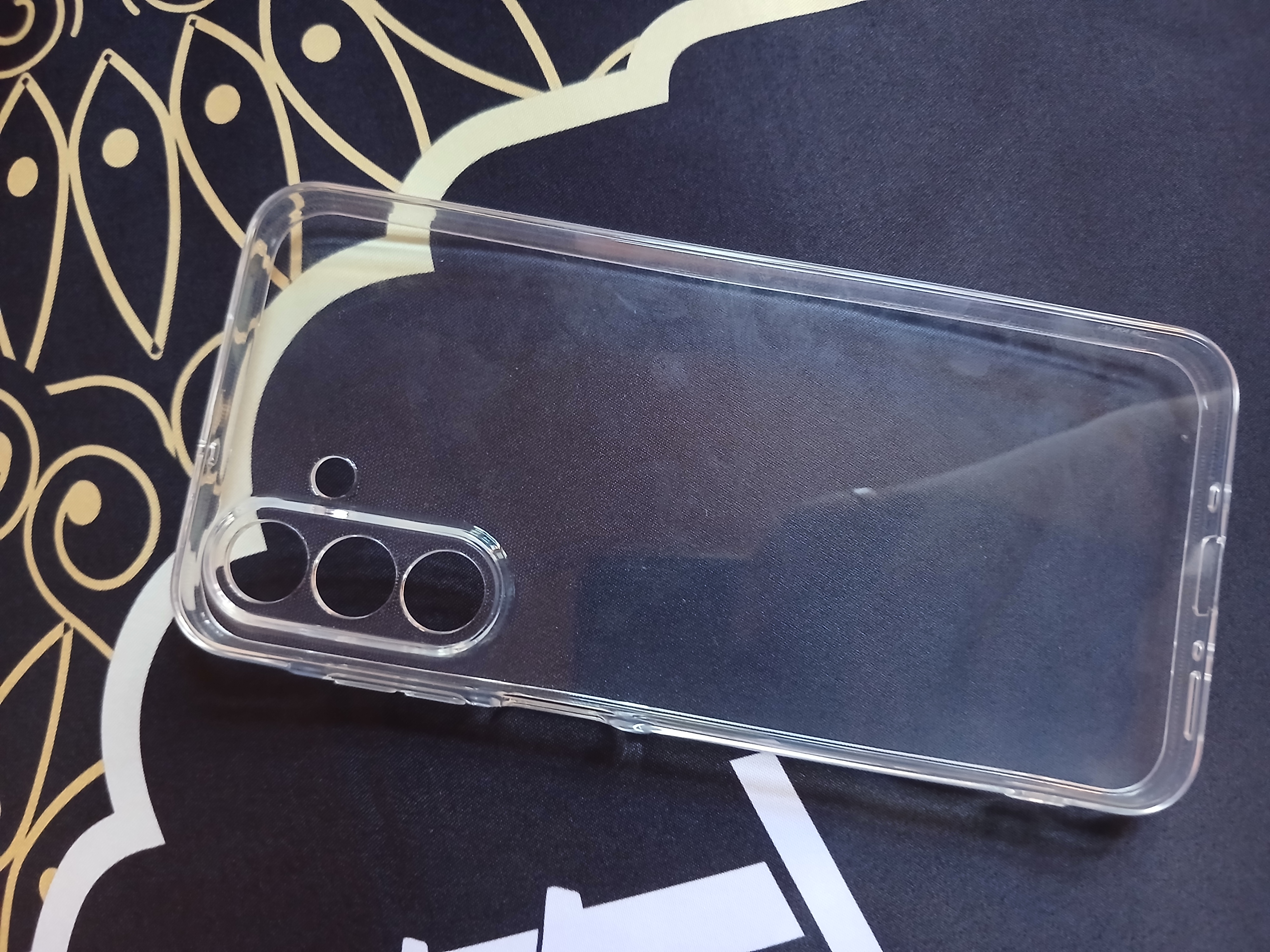 Samsung uchun havo amortizatsiyasiga ega shaffof himoya g‘ilofi