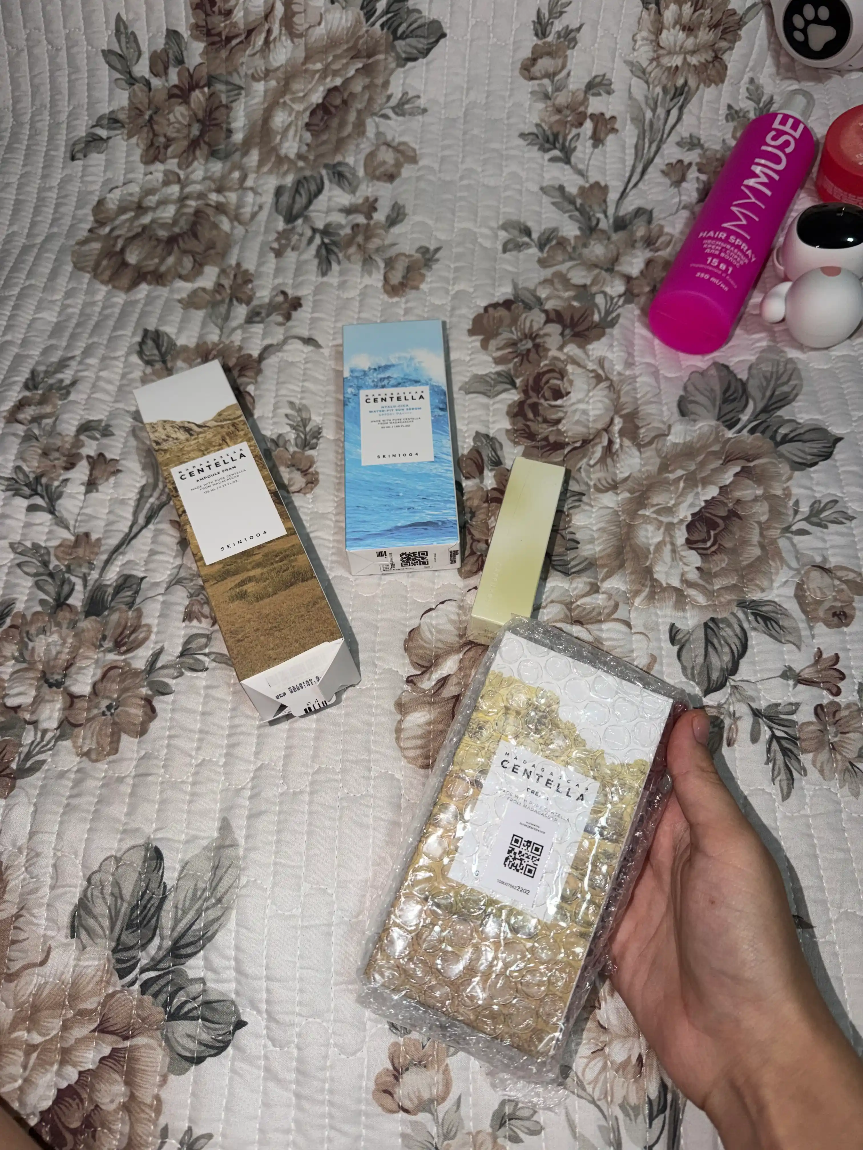 Quyoshdan himoyalovchi SKIN1004 Centella Hyalu-Cica Water-Fit Sun Serum SPF50+ PA++++