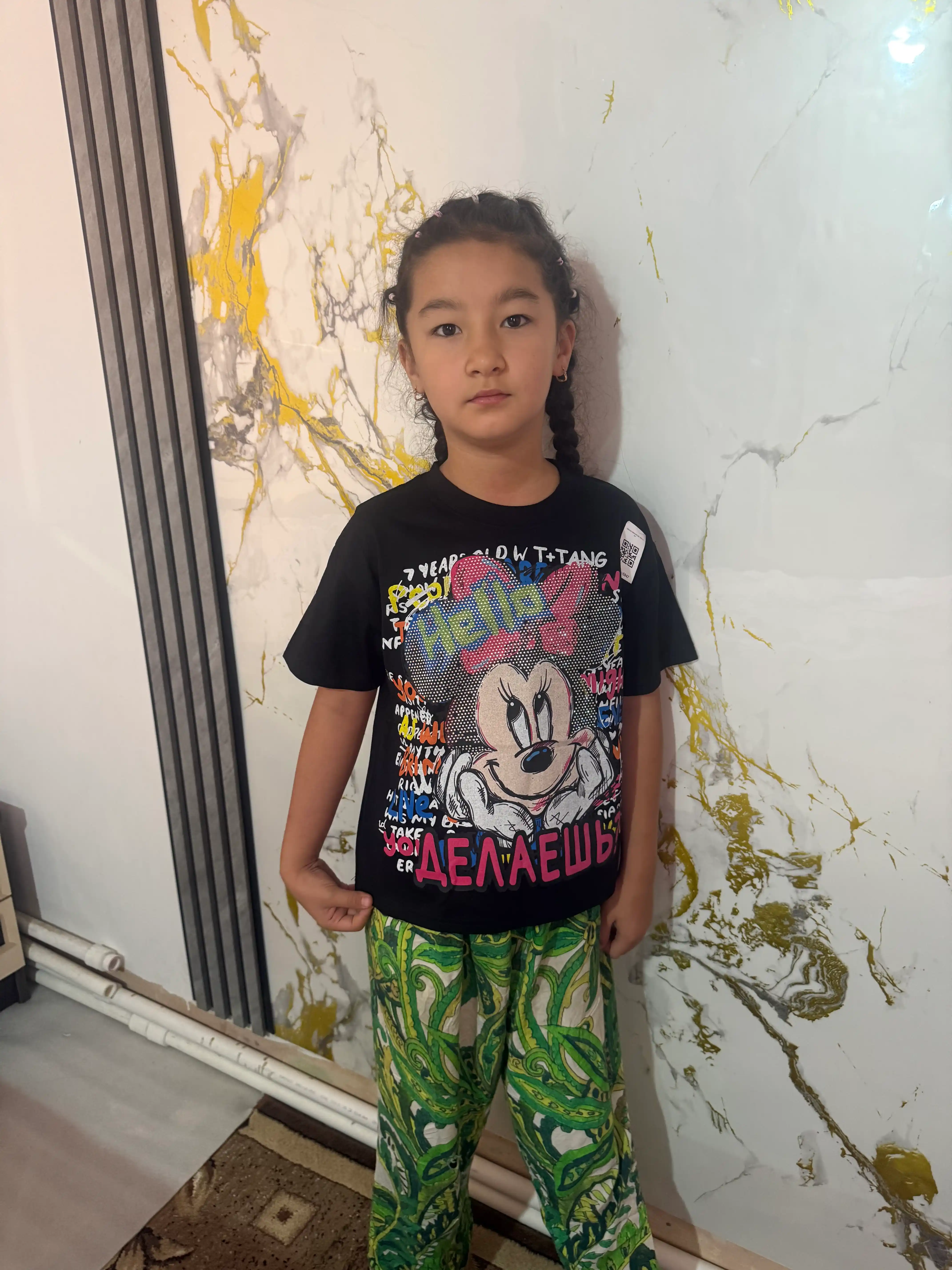 Qizlar futbolkasi, paxtali, yumshoq, qulay, zamonaviy, moda, sifatli, chiroyli, kundalik