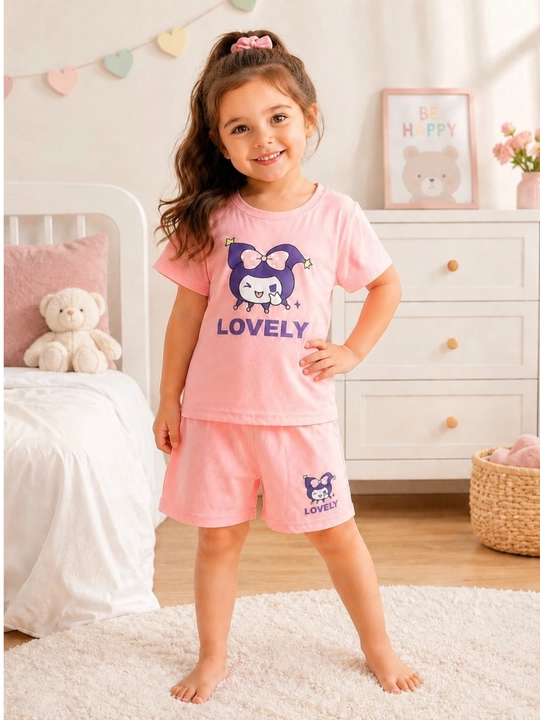 Qizlar uchun yozgi kiyim to'plami futbolka va shorti — "LOVELY" 5-8 yosh - 