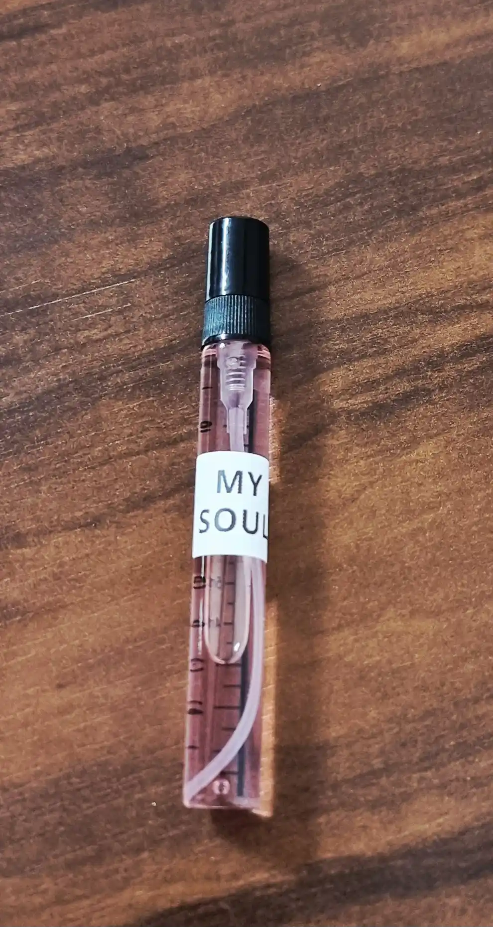 Yorqin iforli feromon atirlar - My Soul