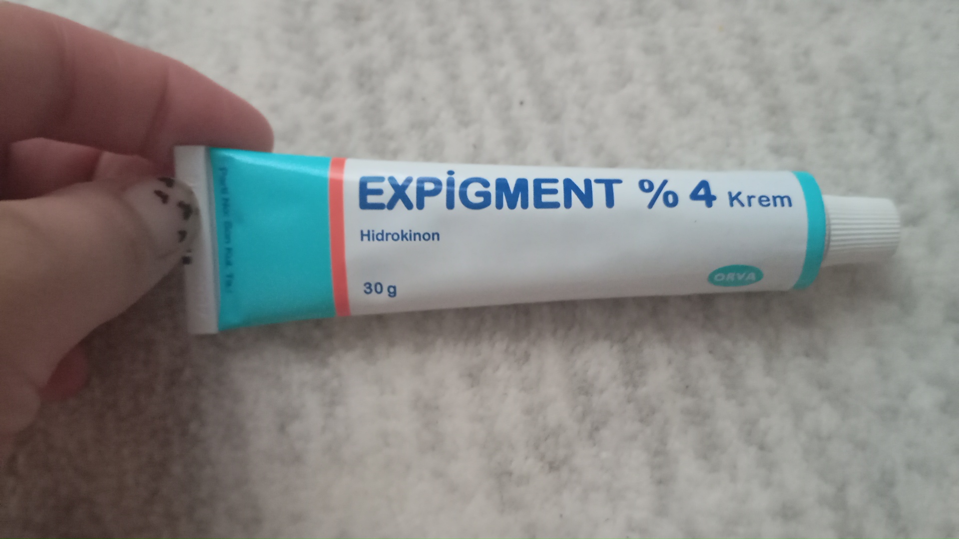 Крем отбеливающий, мазь для лица от пигментации "мелазмы" и веснушек Expigment 4%, 30 г