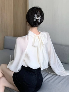 Oqish rang