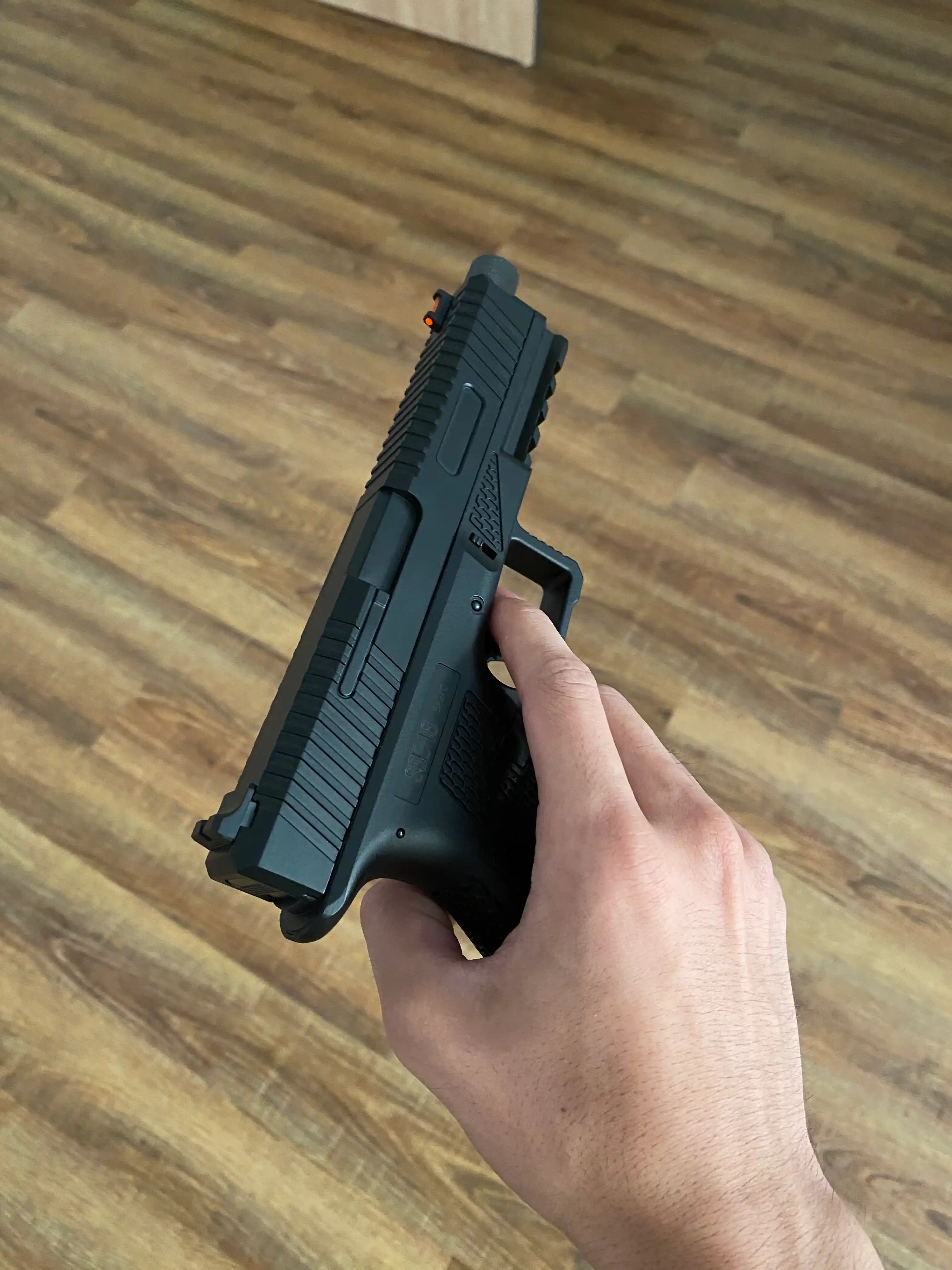 Novritsch SSE18, Страйкбольный привод. Электронный