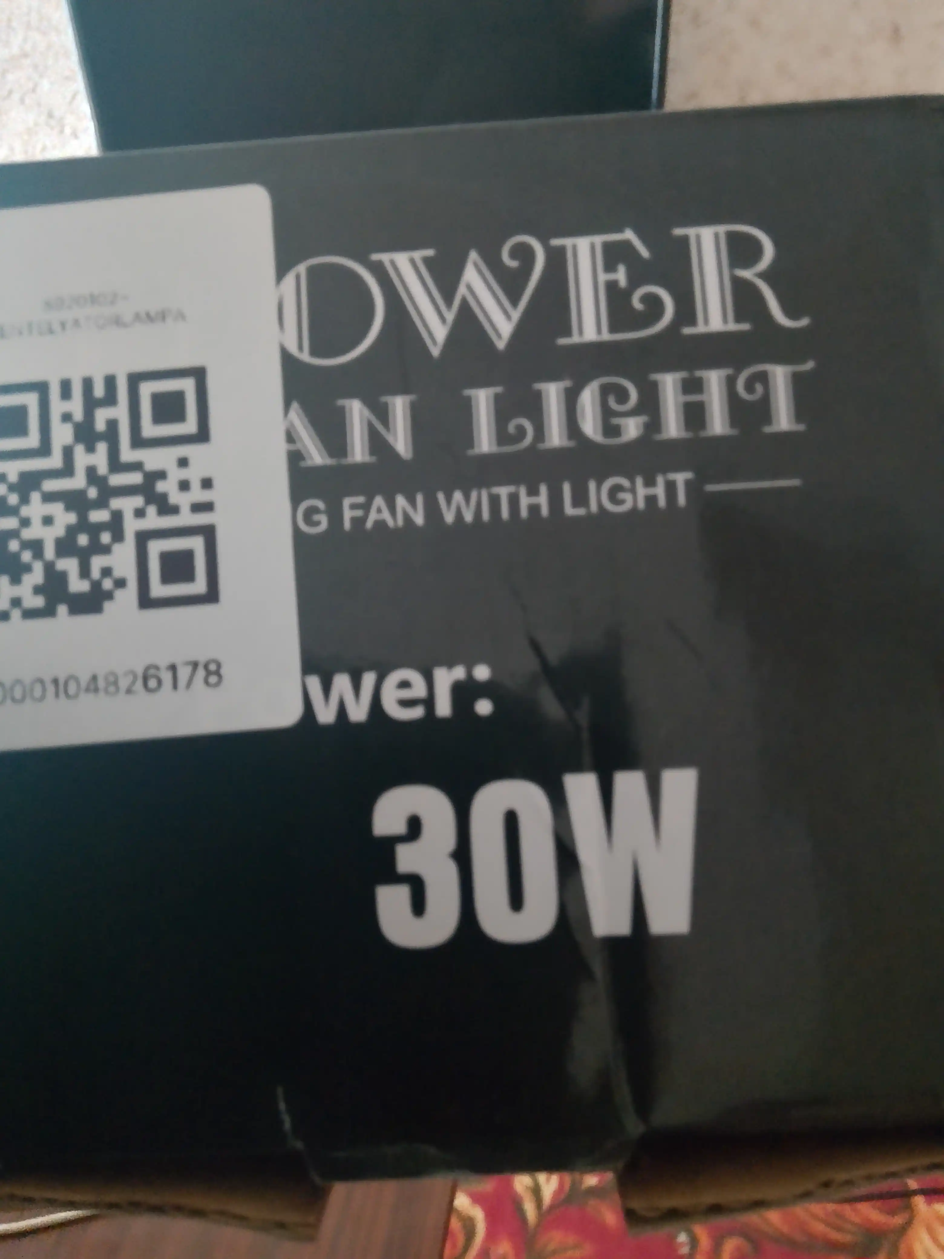LED ventilyatorli qandil, pultli, 3 yoritish rejimi, 4 tezlik, E27, 40W, barcha xona uchun