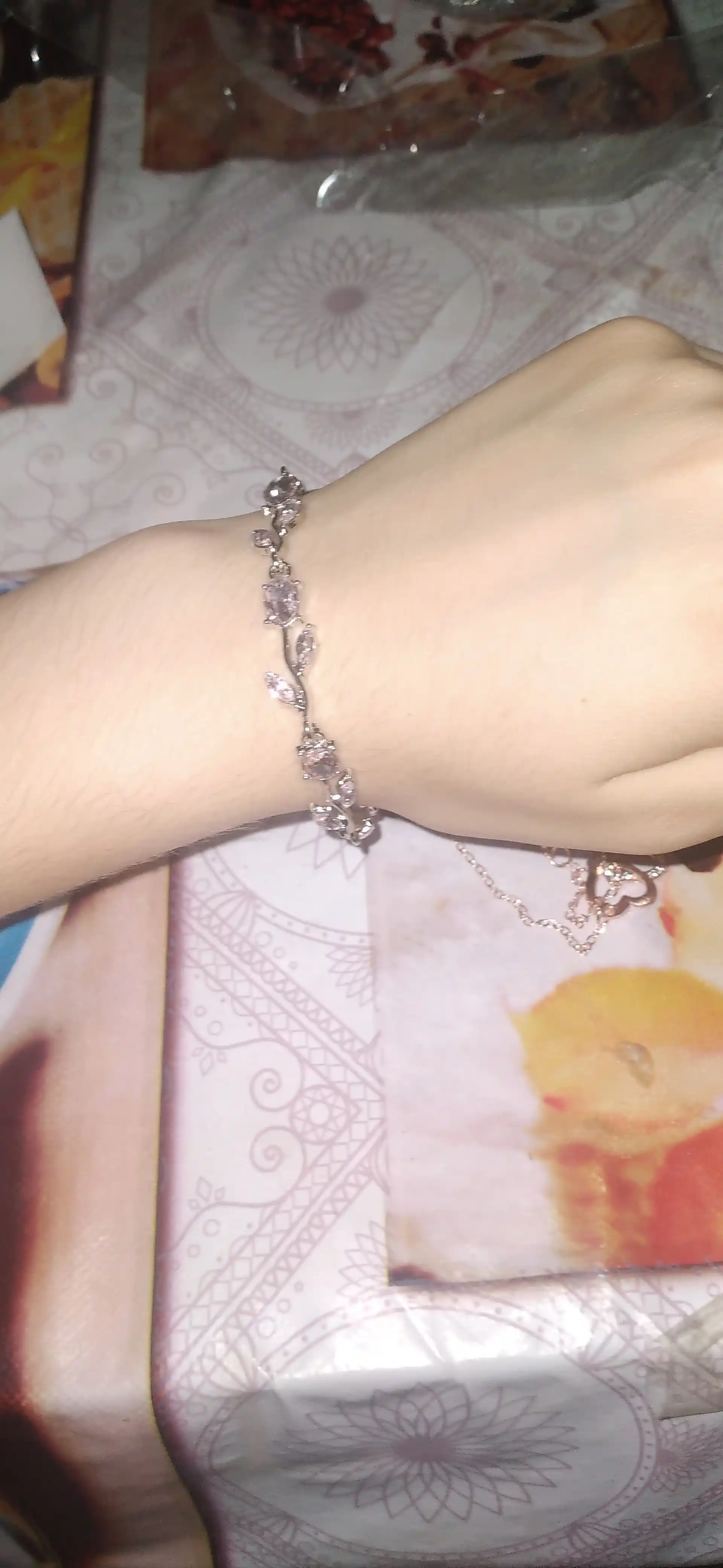 Ayollar tulip brasleti  bracelet - nafis dizayin - lola shaklidagi bilaguzuk