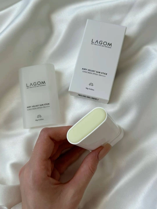 Lagom Airy Velvet Sun Stick SPF50+ PA++++ – солнцезащитный стик