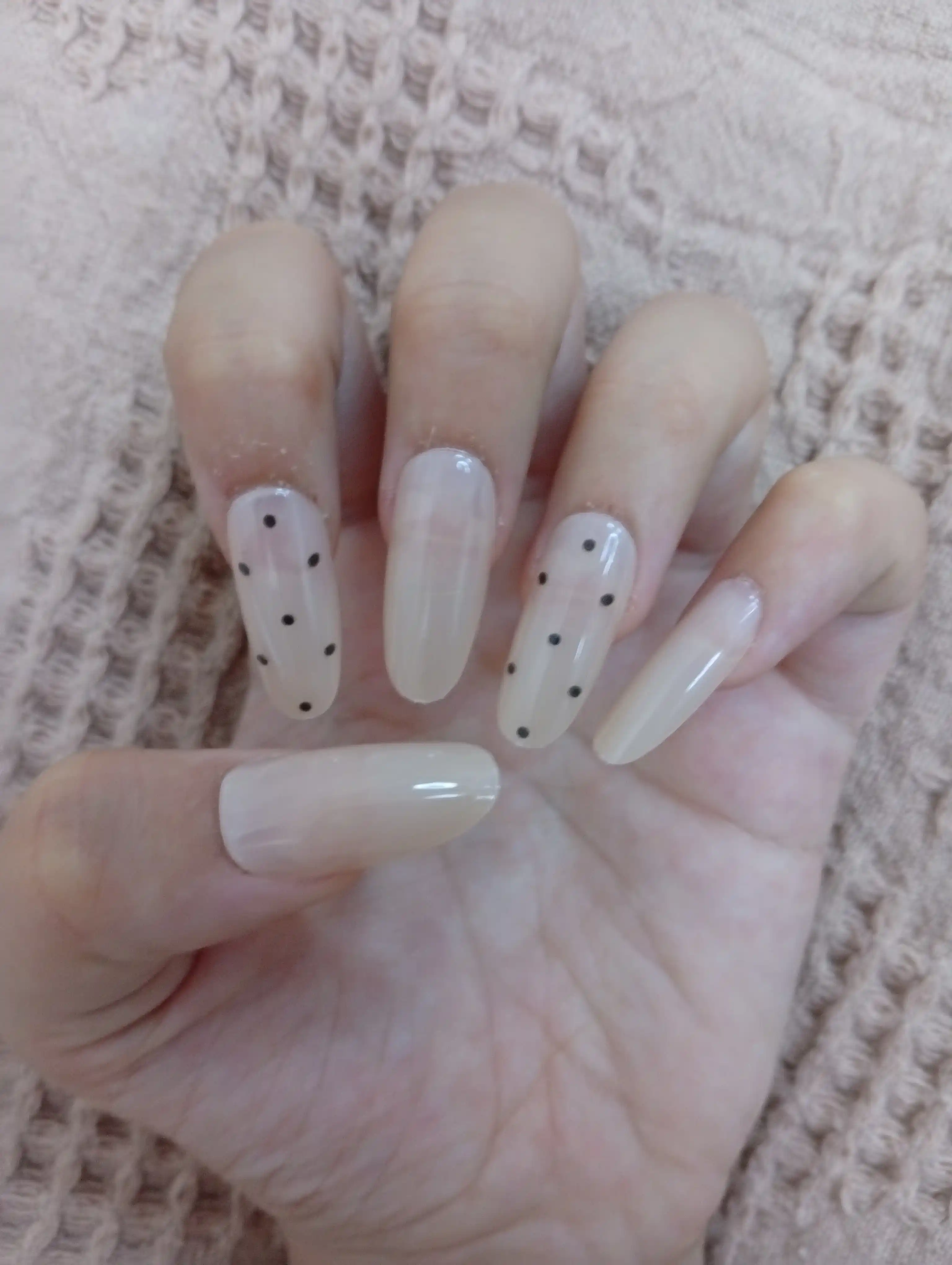 Ulama tirnoq, press on nails, nail tips, suniy tirnoq, naqshli tirnoq, nude nails