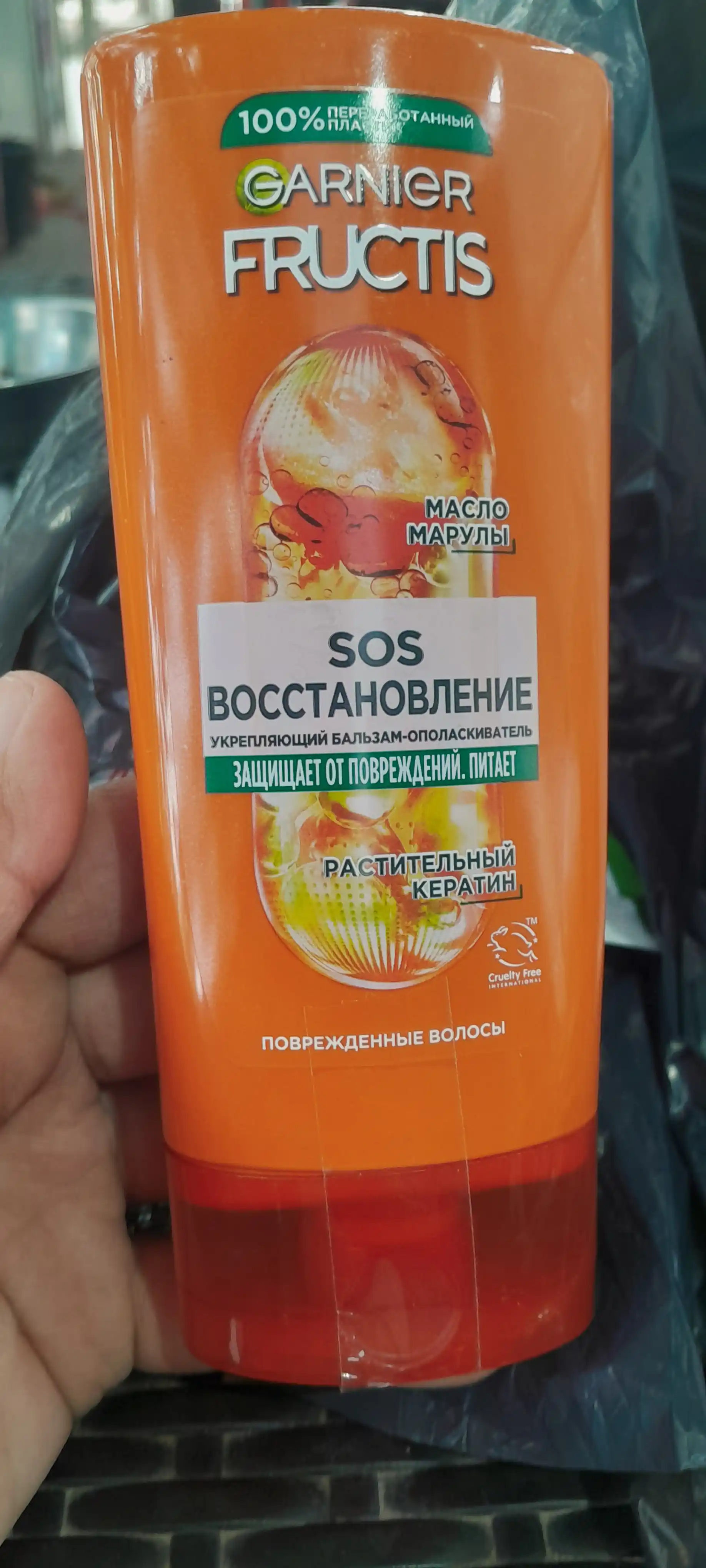 Sochlar uchun balzam Fructis Sos-tiklash, 200 ml