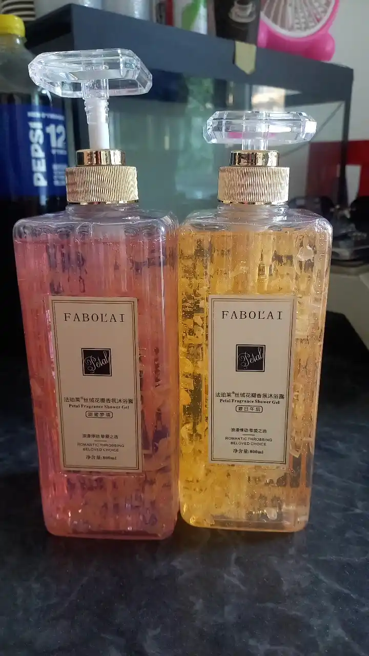 FABOL'AI 800мл, ароматный гель-скраб для душа - Rich Fragrance