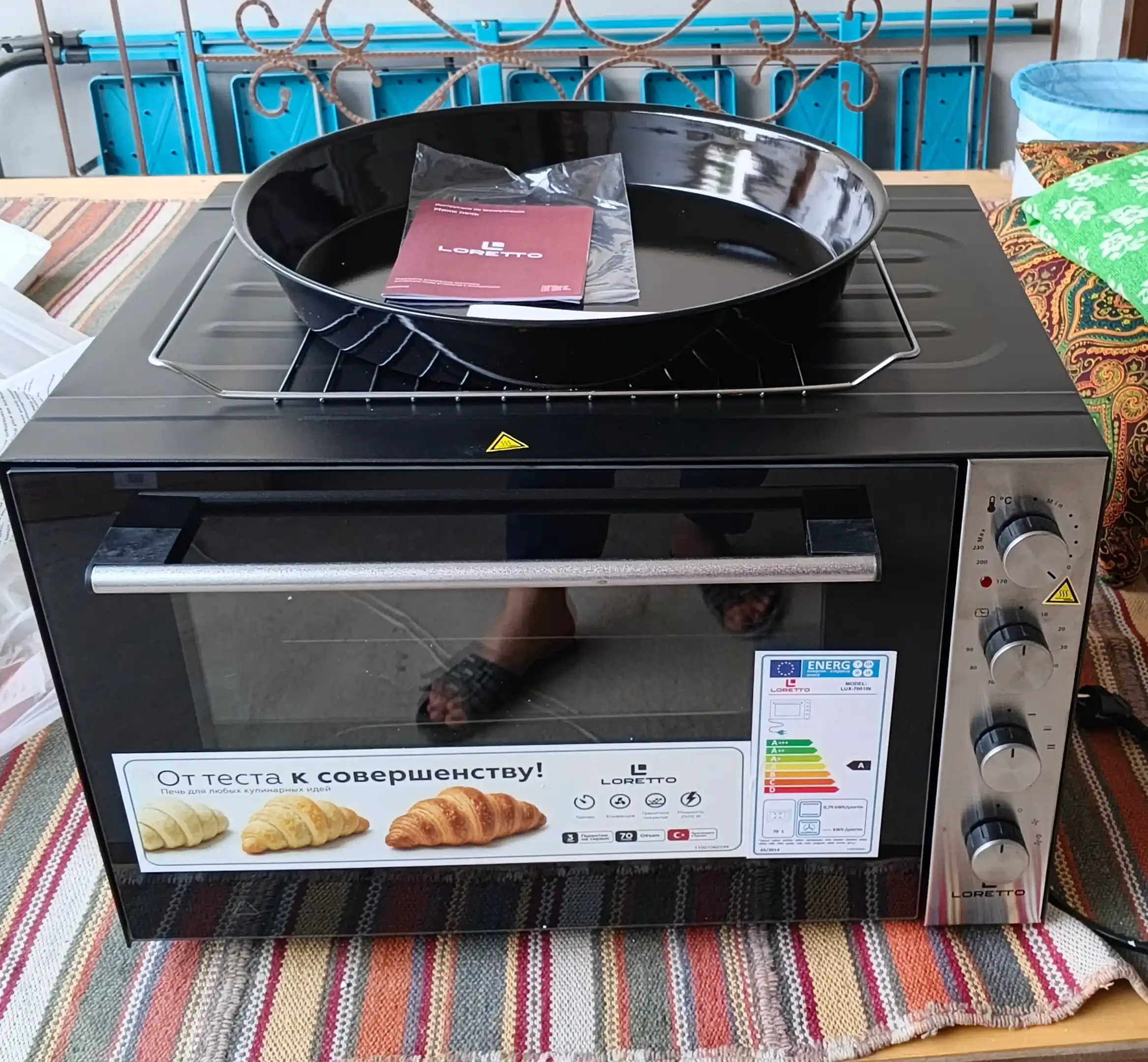 Мини печь LORETTO LUX-7001IN, духовка 70 л