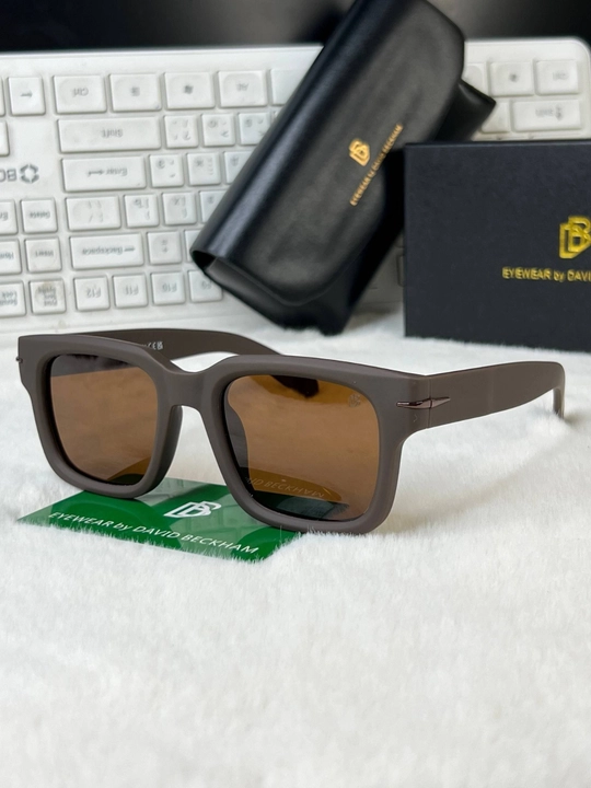 Quyoshdan saqlaydigan ko'zoynaklar Polarized ''David Beckham'' g'ilofsiz - 